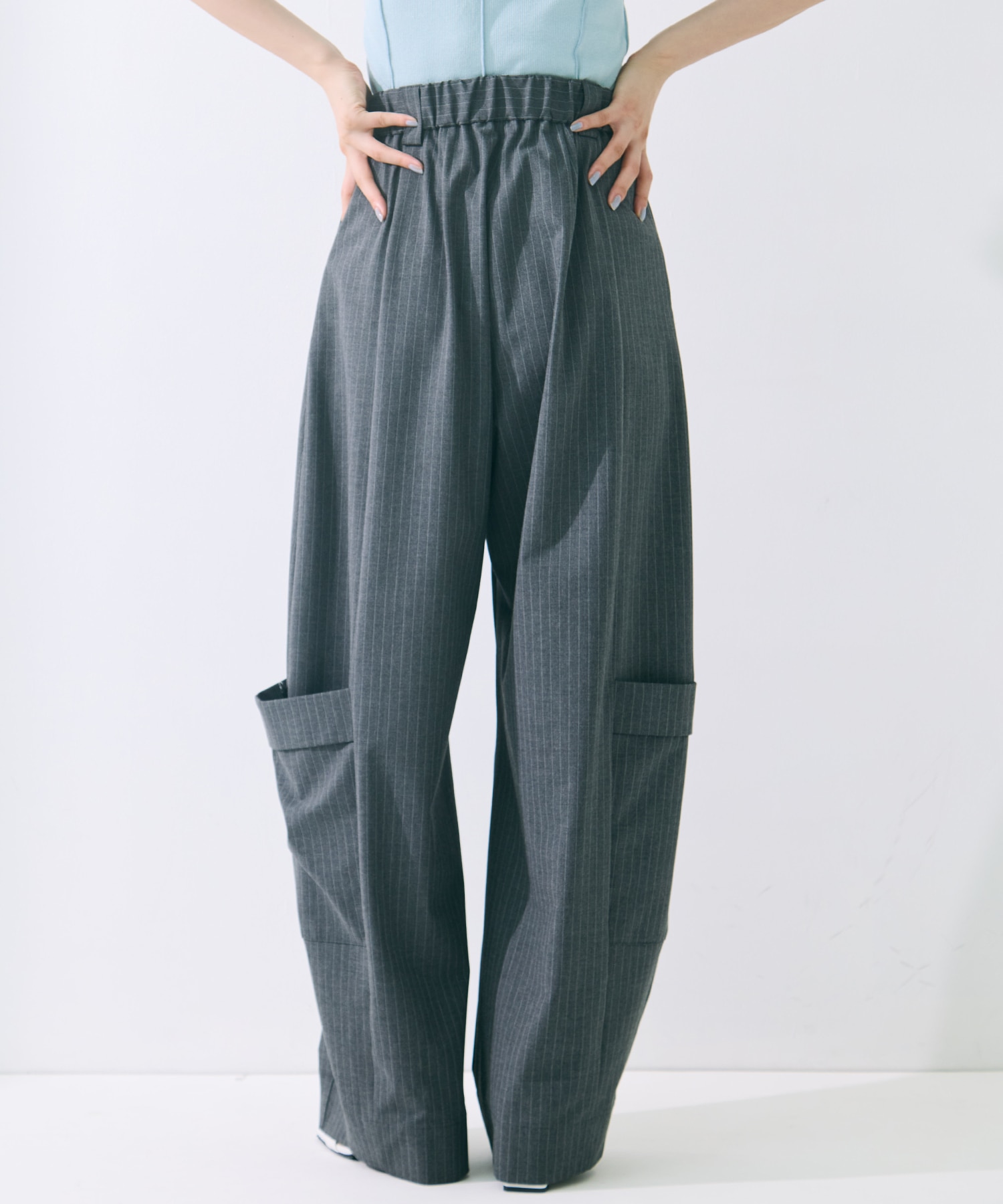 Soft Barrel Leg Flap Cargo Trousers STUDIOUS