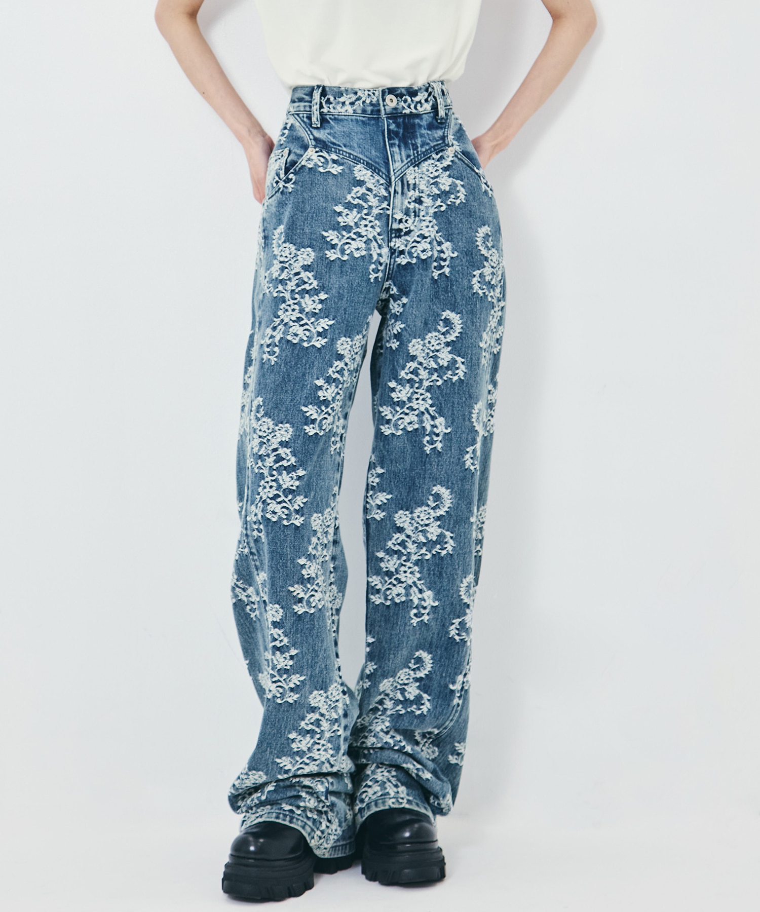 LACE-JACQUARD DENIM STRAIGHT JEANS FETICO