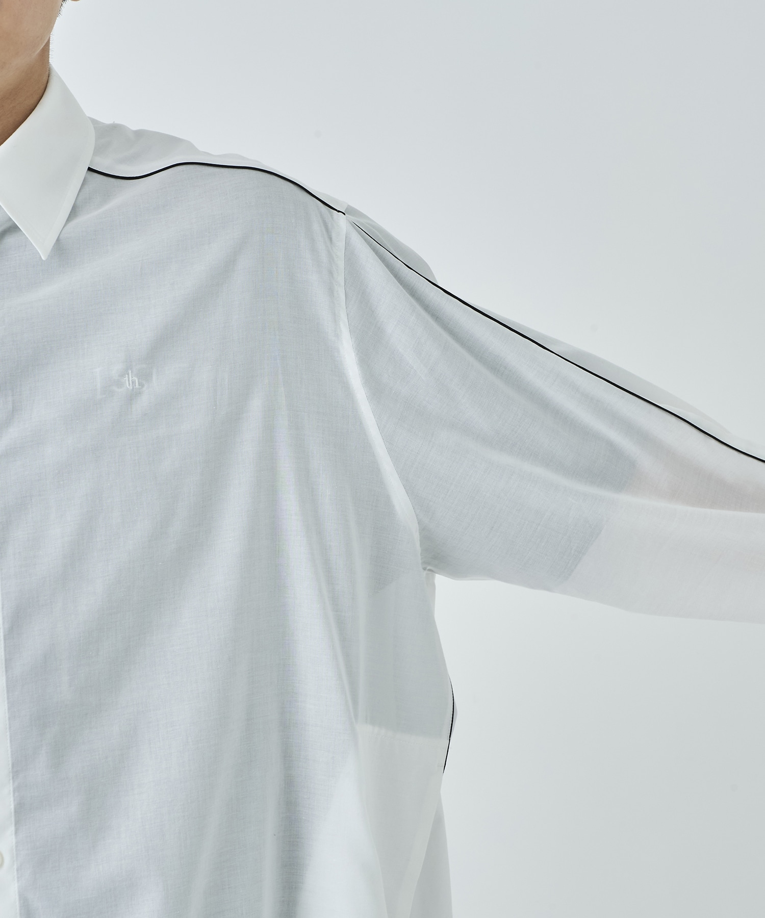 〈別注〉Cotton Oversized Shirts th products