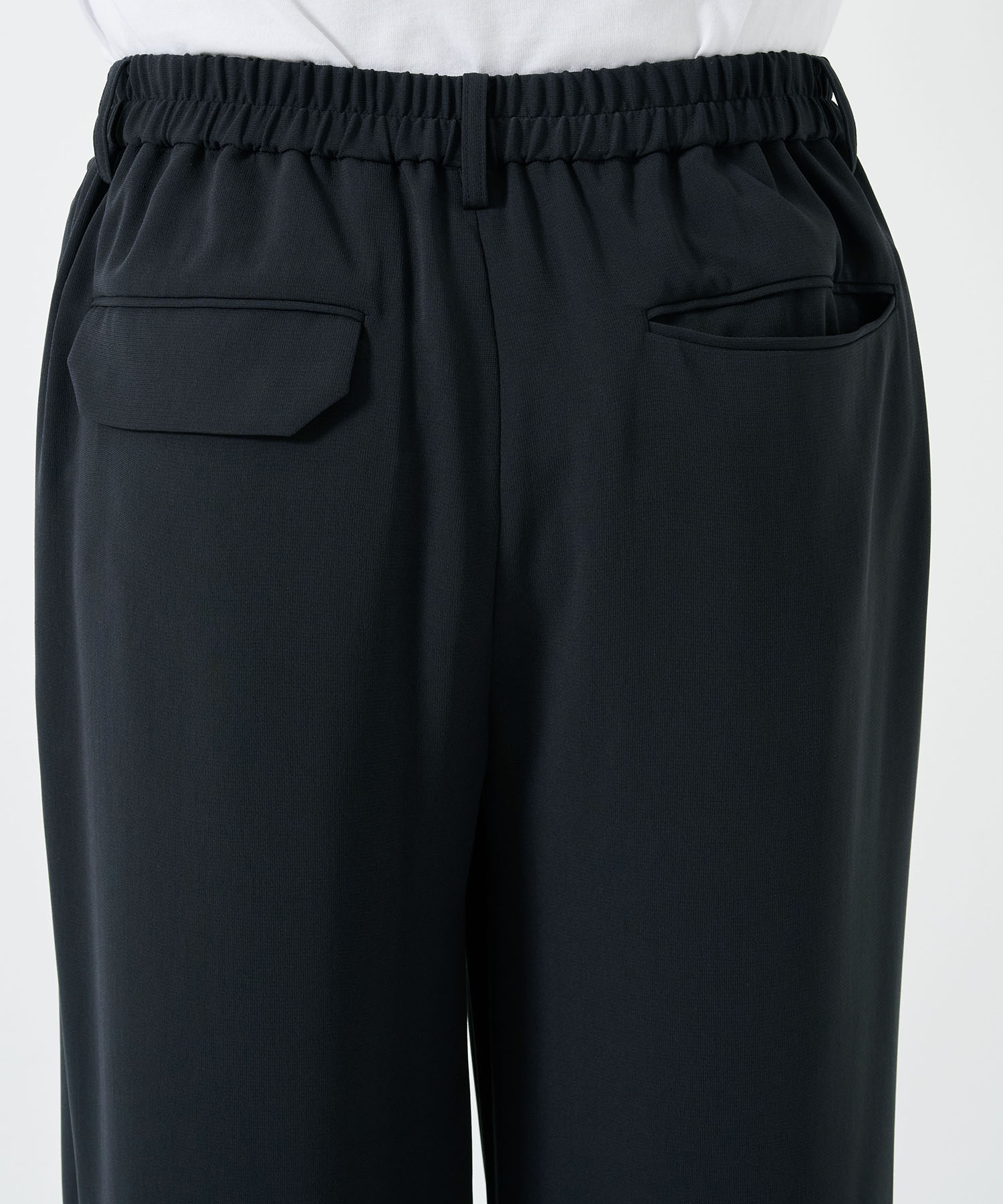 ESSENTIAL RELAX WIDE PANTS STUDIOUS