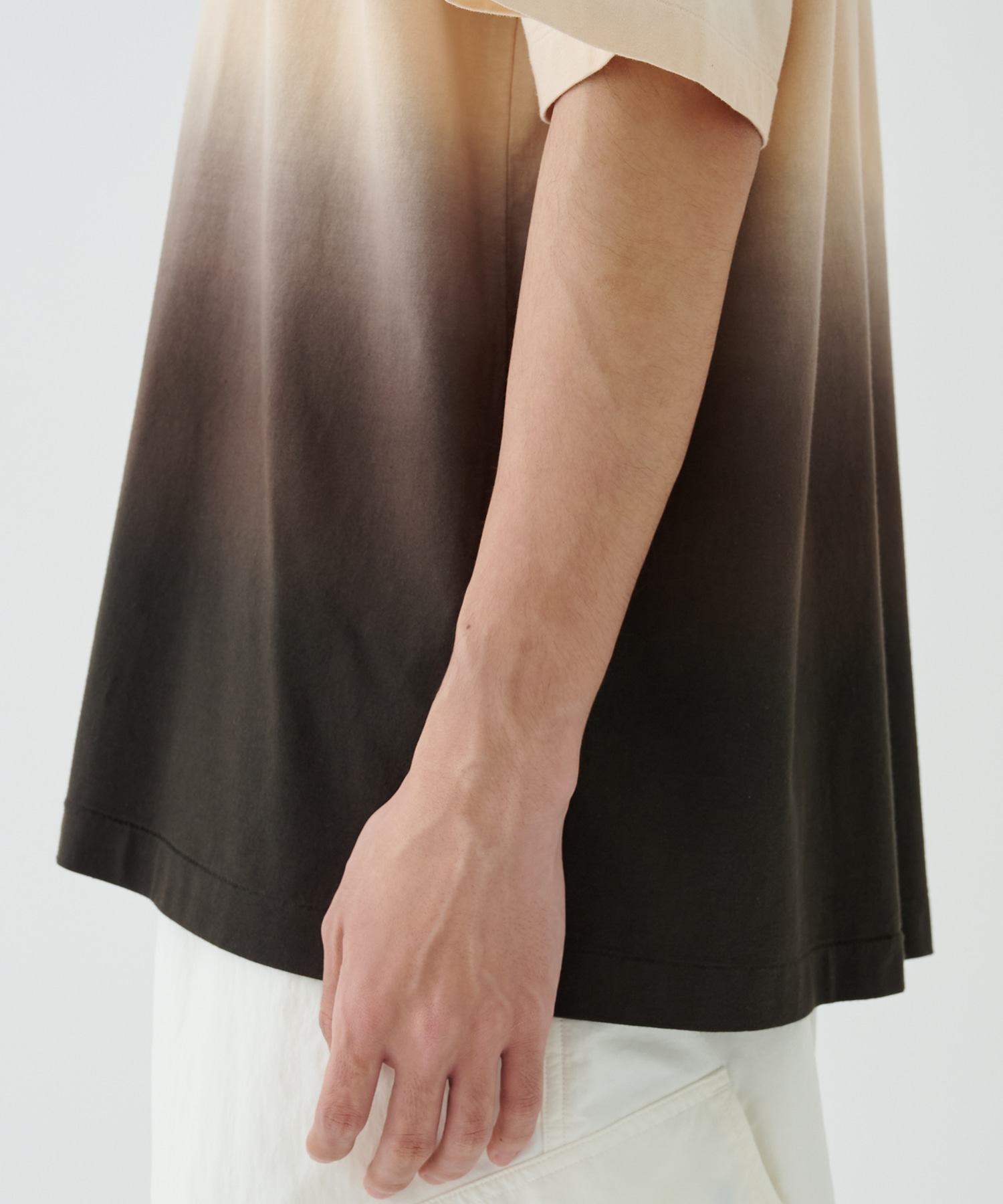 GRADATION T-SHIRT BATONER
