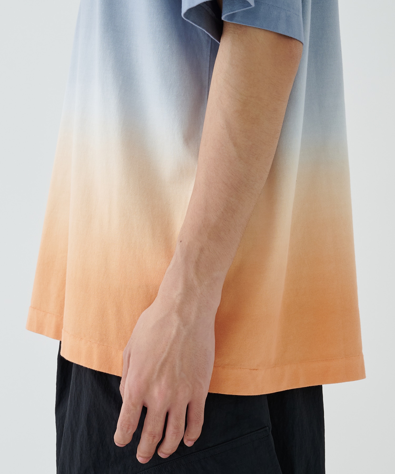 GRADATION T-SHIRT BATONER