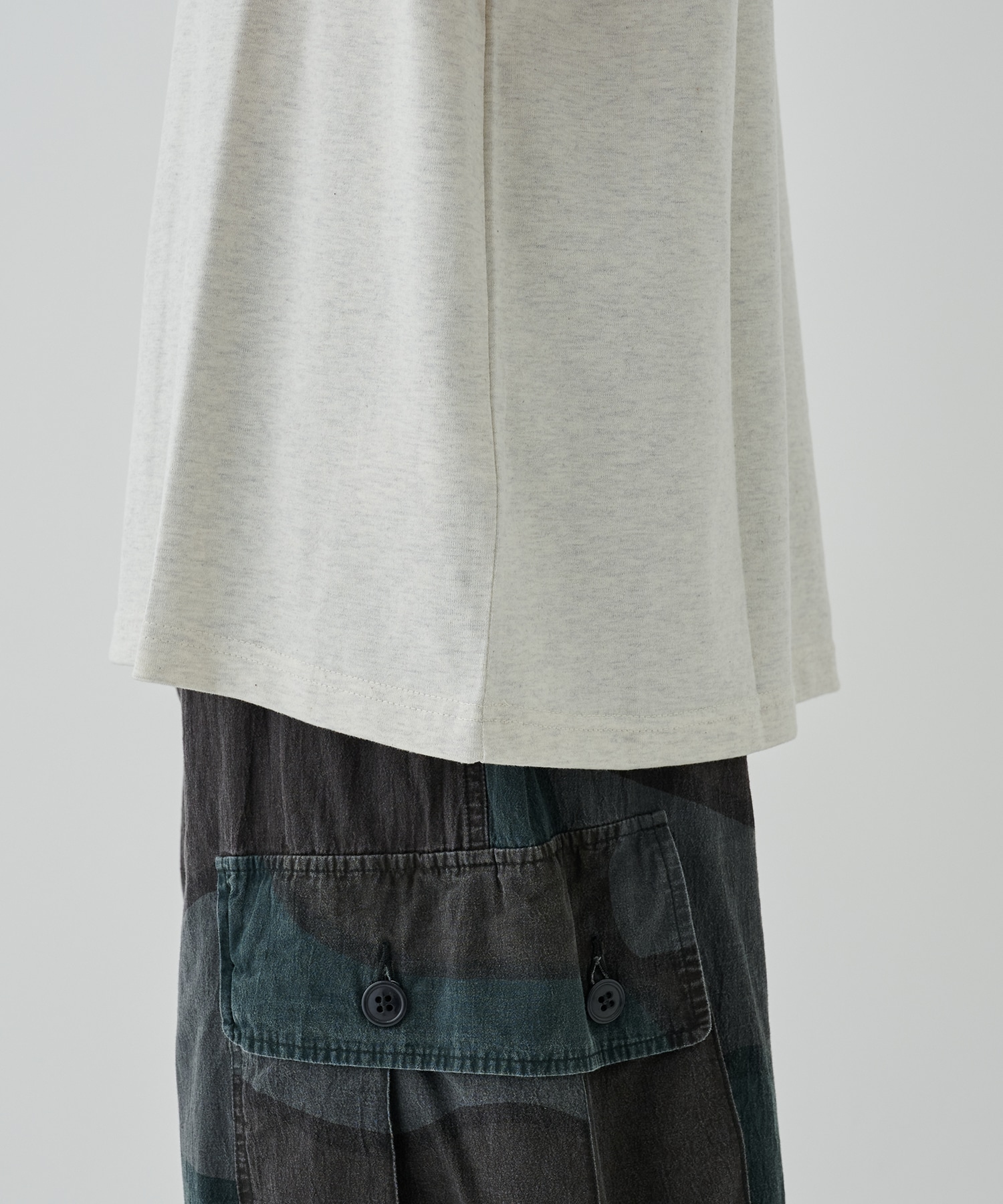 CUBISM PEACE 2TONE H/S T-SHIRT Sasquatchfabrix.