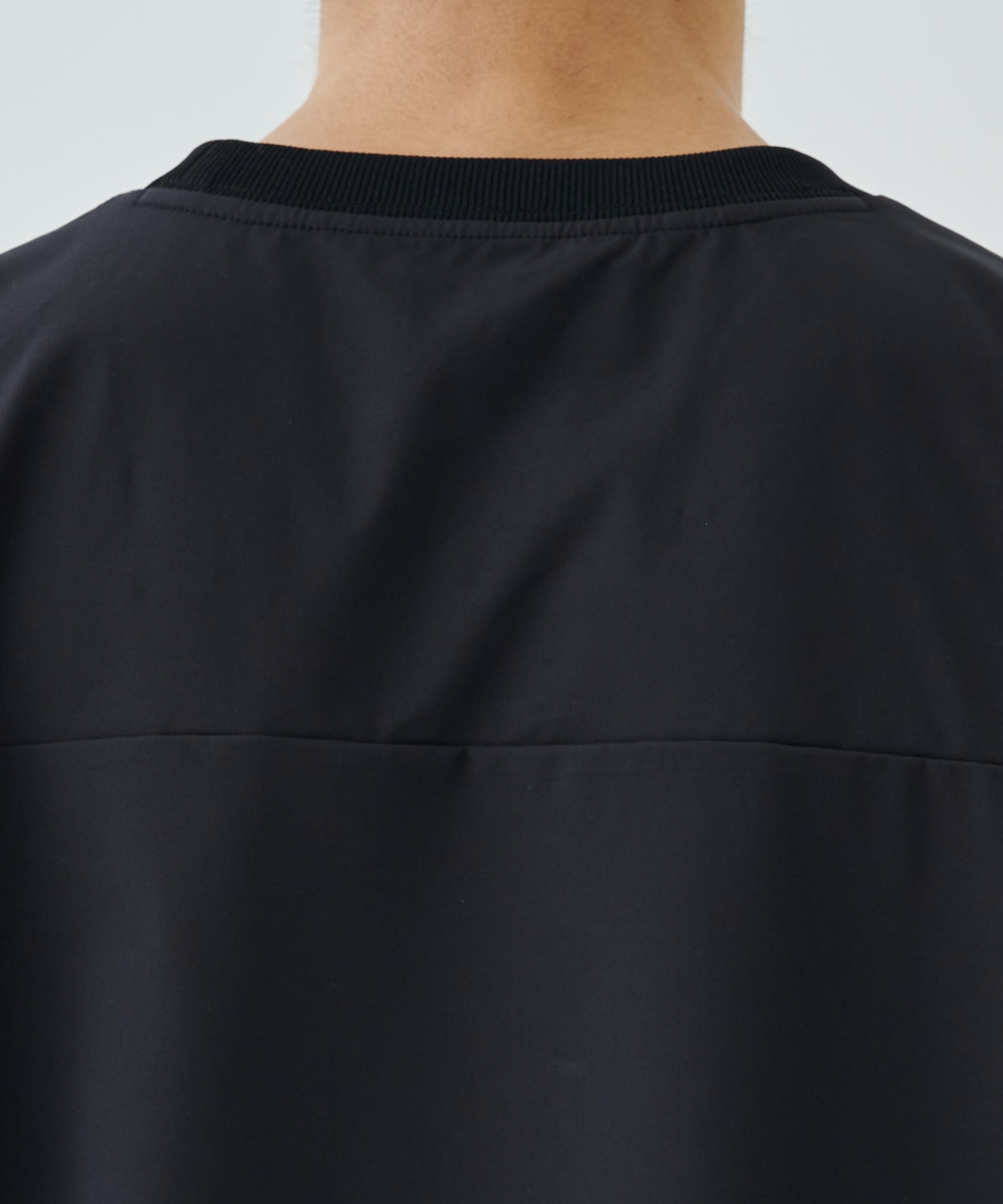 〈別注〉BLK NYLON SHORT SLEEVE T-SHIRTS White Mountaineering