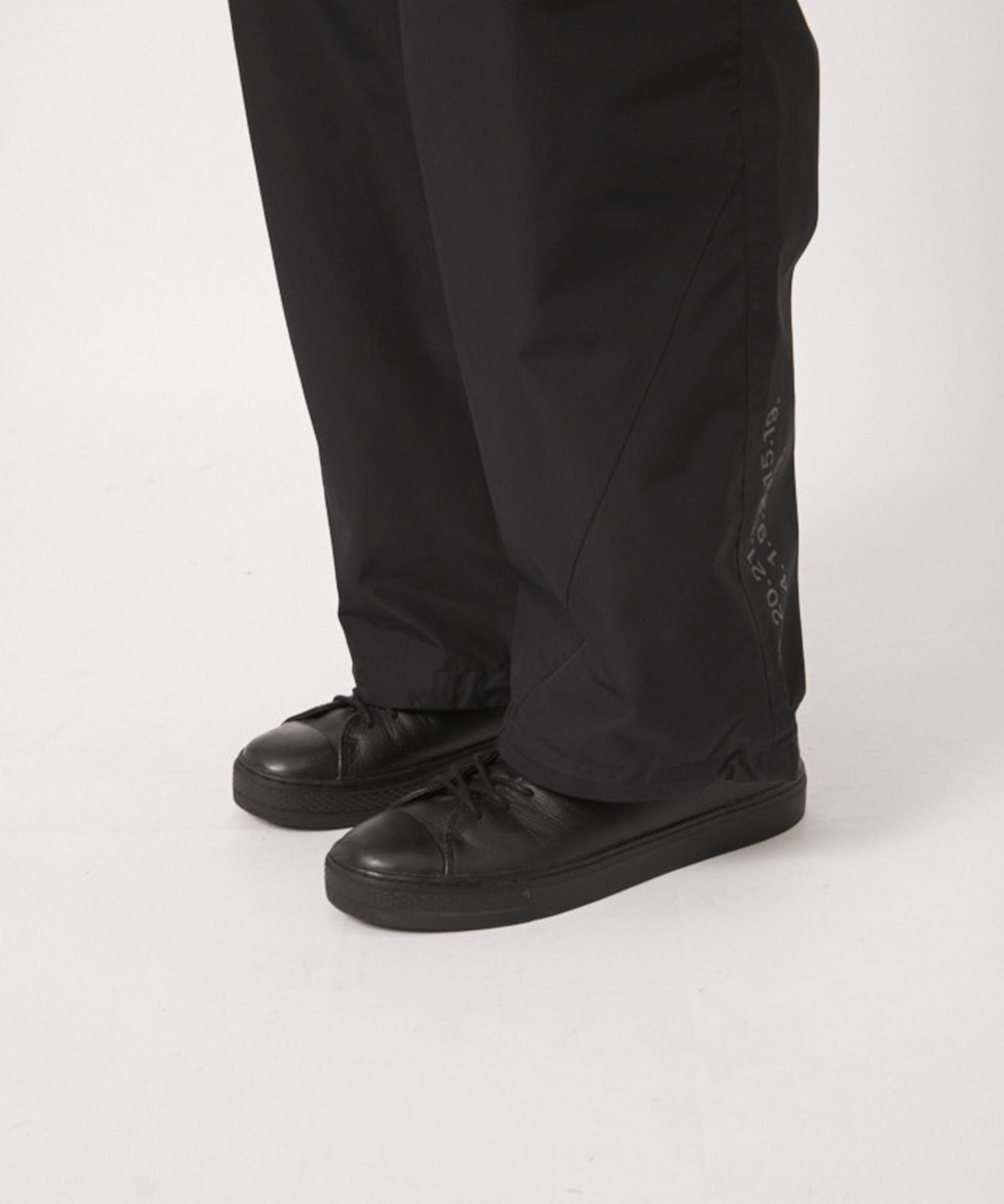〈別注〉WINDSTOPPER BY GORE-TEX LABS TROUSERS D-VEC