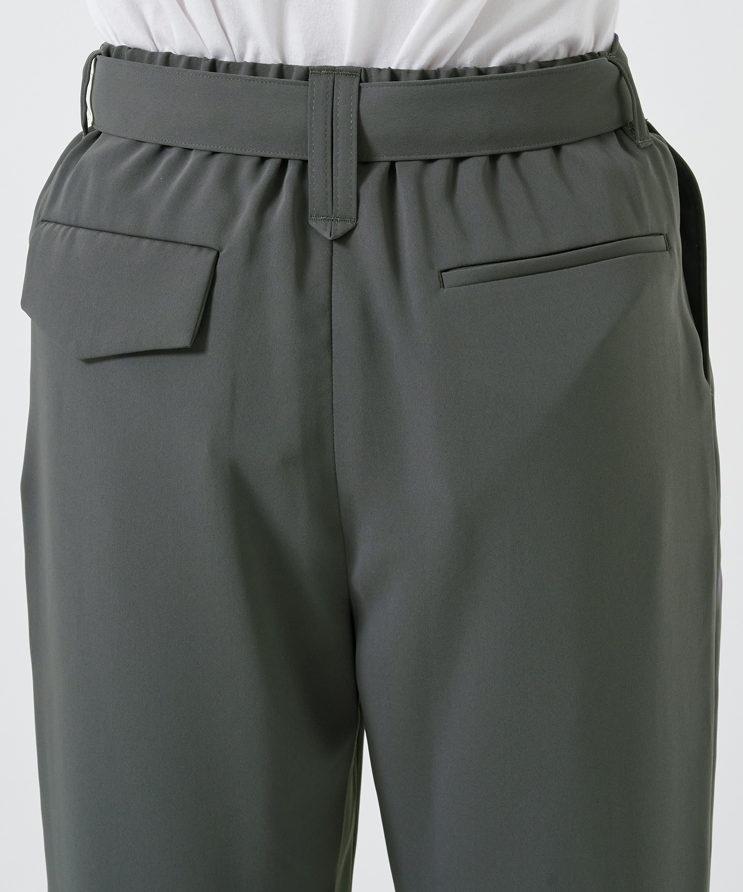 〈別注〉BELTED TAPERD PANTS CULLNI