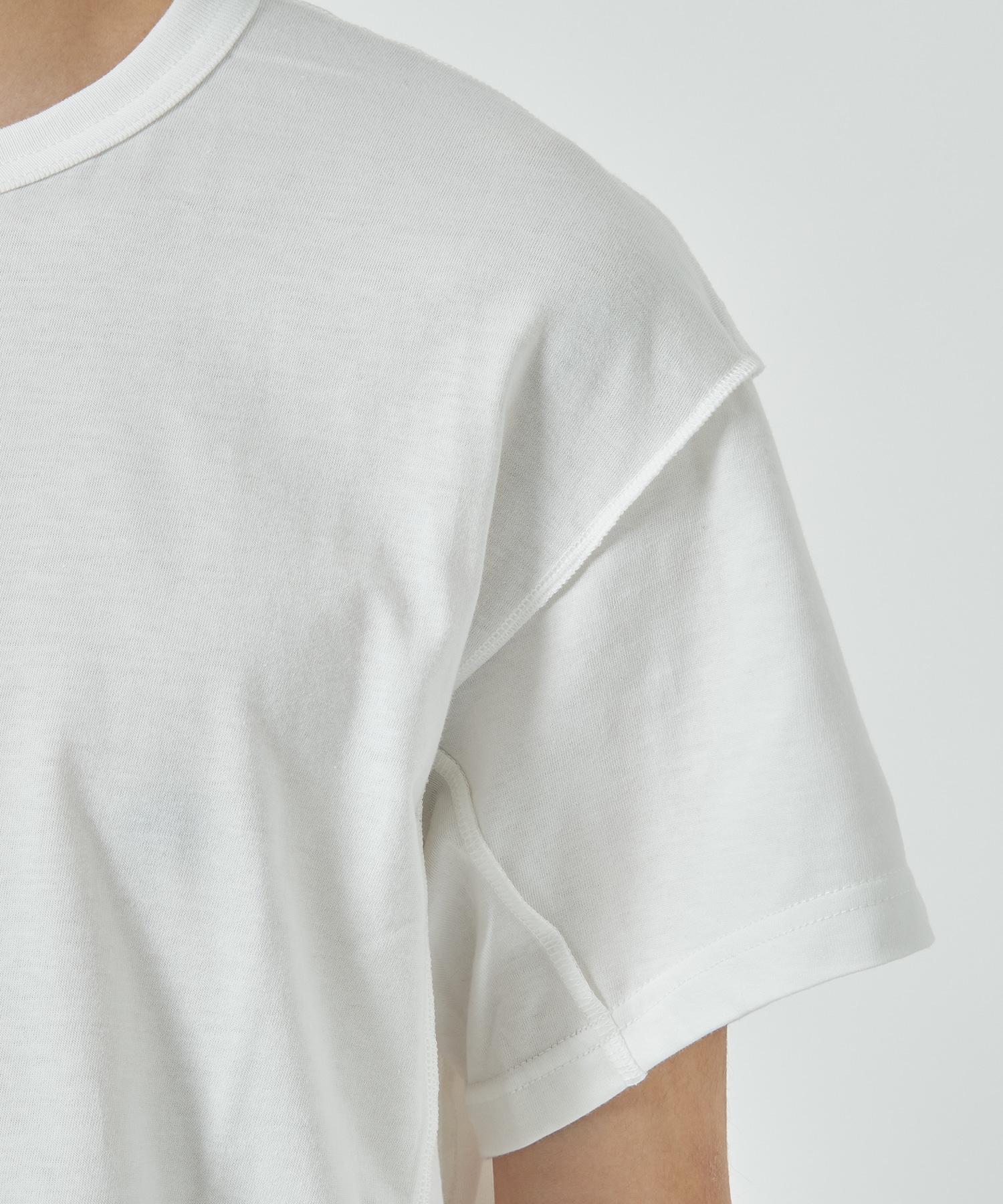 HALF SLEEVE T-SHIRT NVRFRGT