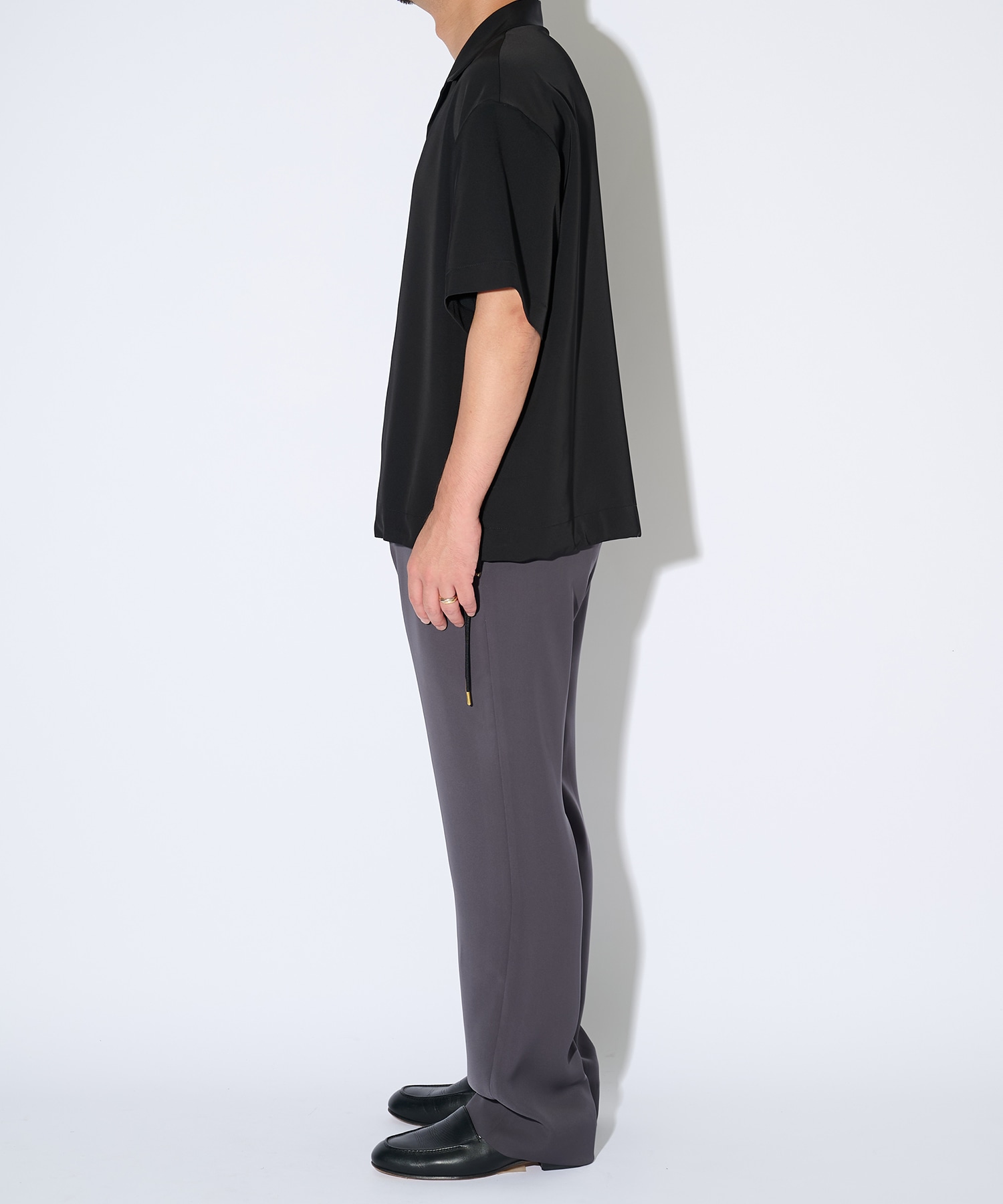 Dry Double Satin 1Tuck Pant with Long Belt CULLNI