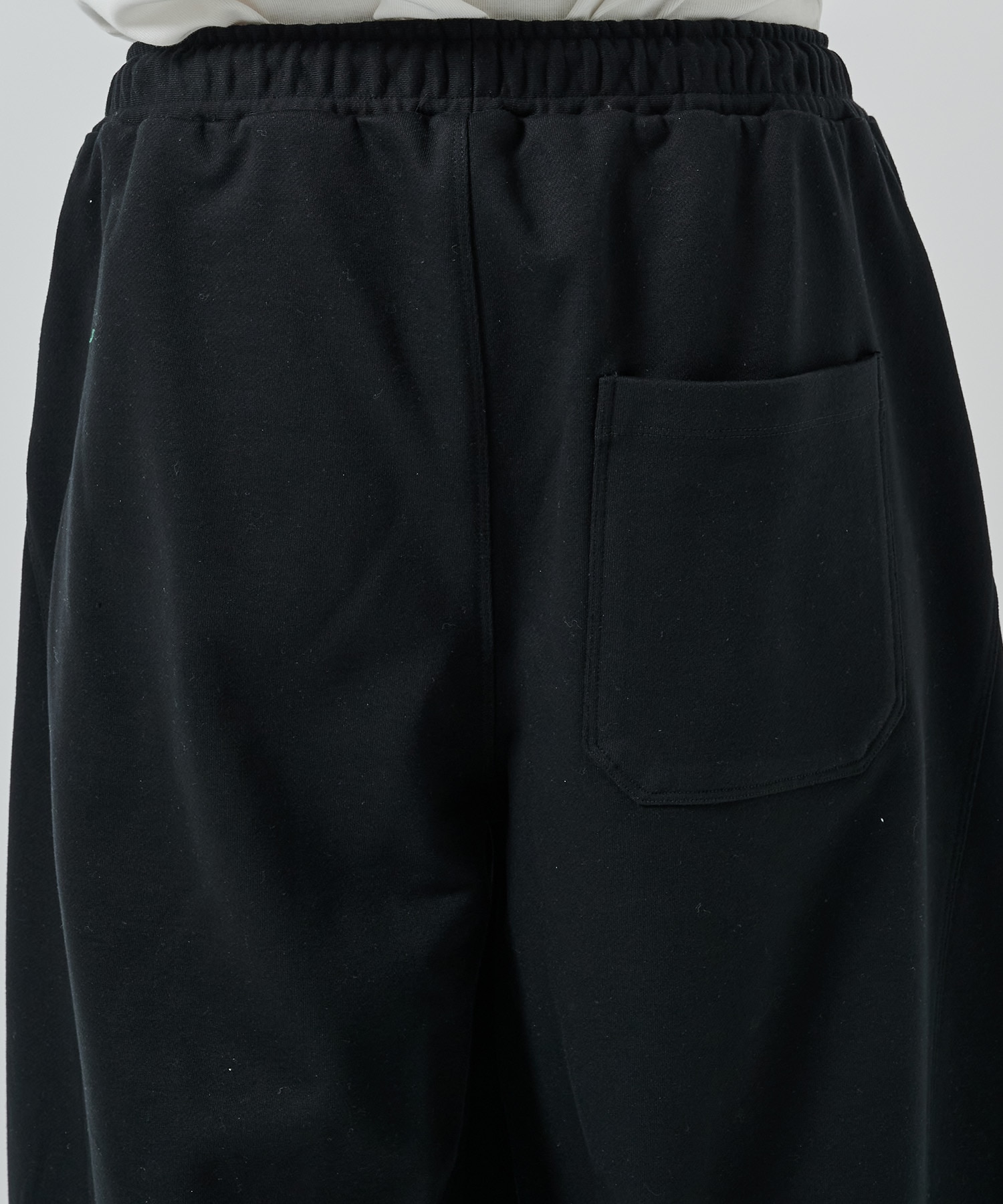 BALLOON WIDE SWEAT PANTS STUDIOUS