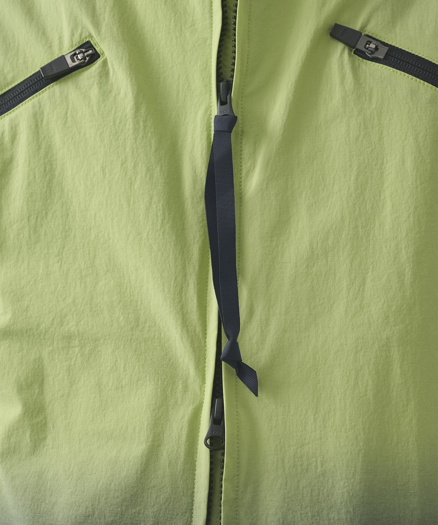 THE BREATHABLE HOODED GRADIENT GARMENT DYEING JACKET POLIQUANT