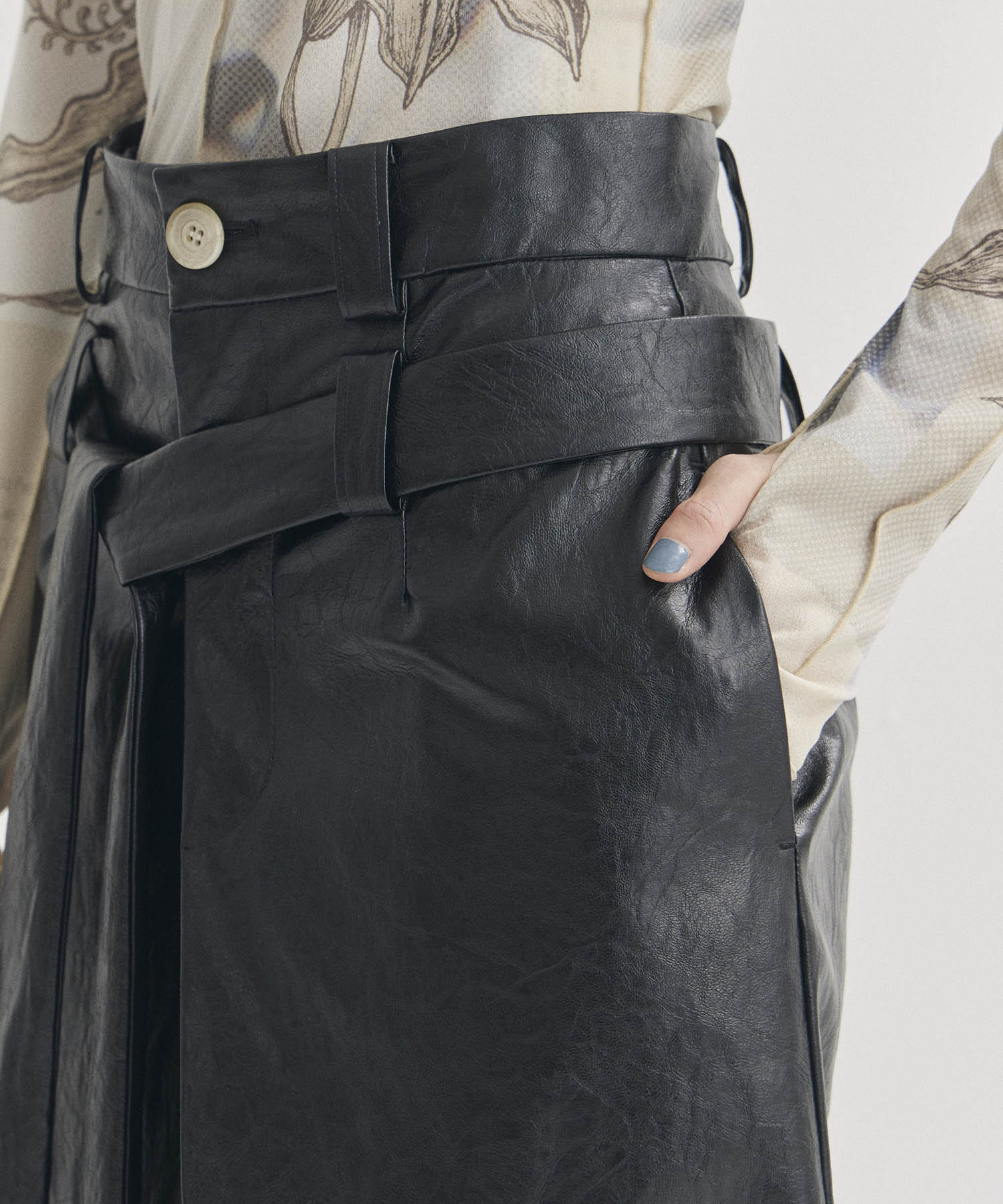 2way Silhouette Skirt STUDIOUS