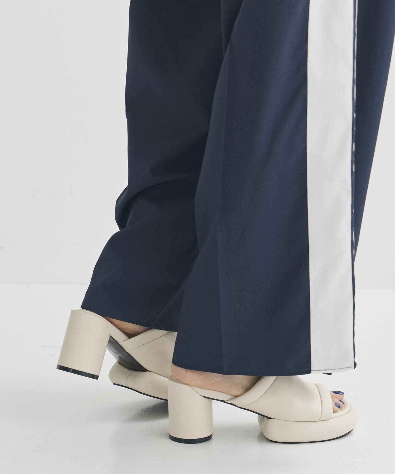 CIELO LEATHER SANDALS ALM
