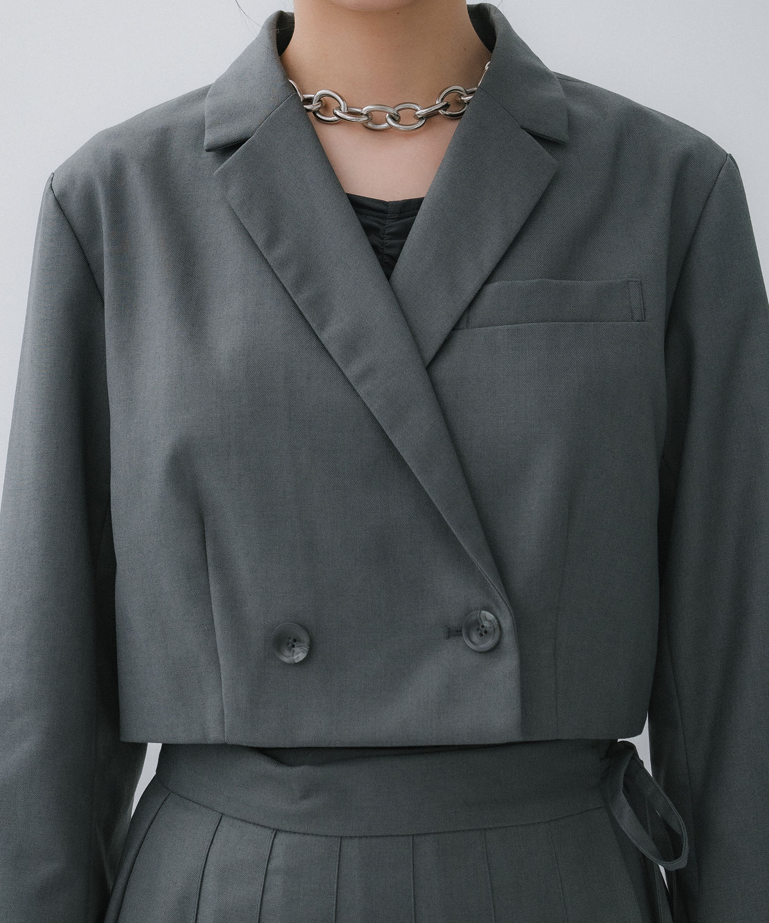 SHORT JACKET WITH PLEATS WRAP SKIRT AMERI