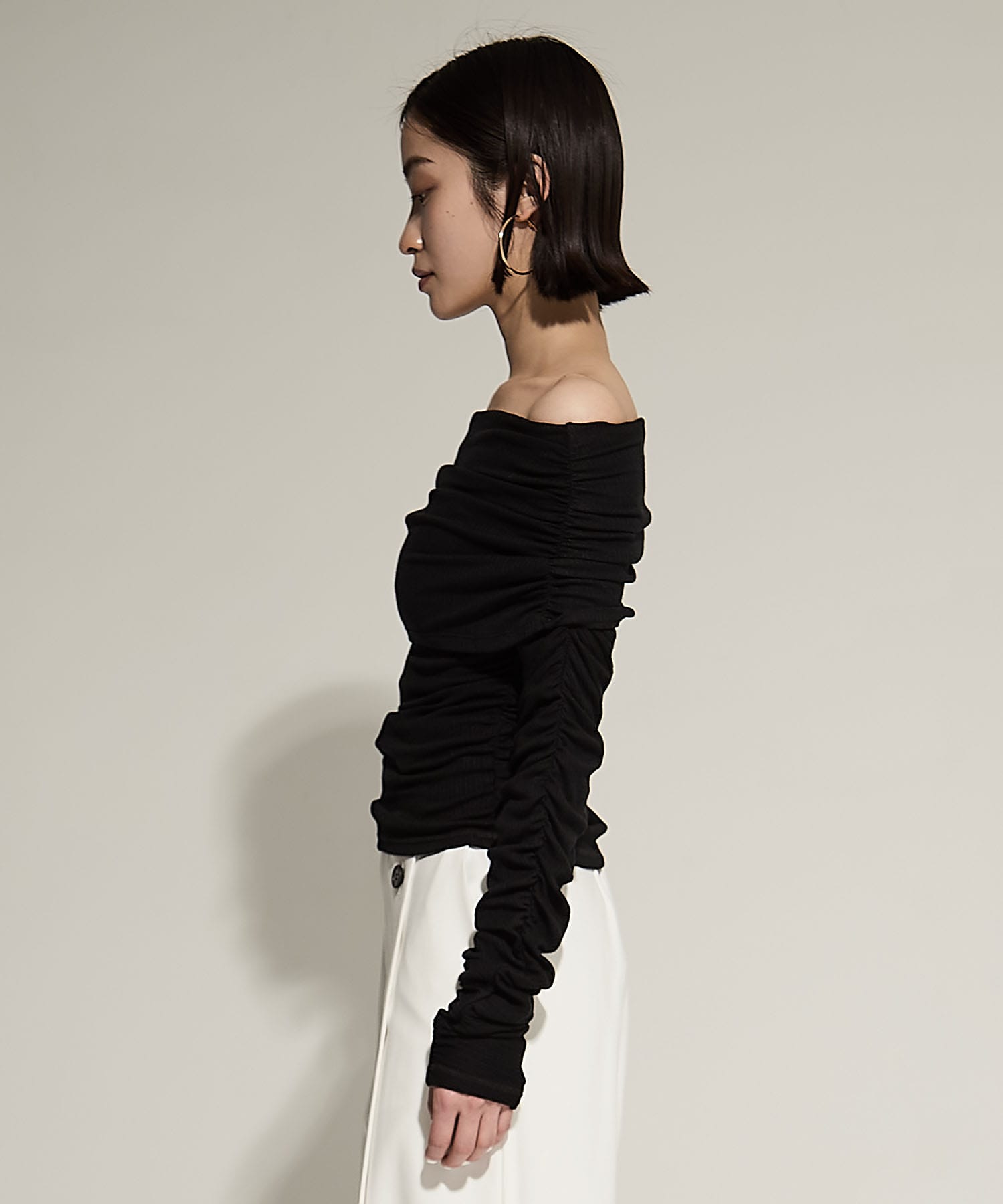 Washable Silk Cotton Offshoulder STUDIOUS