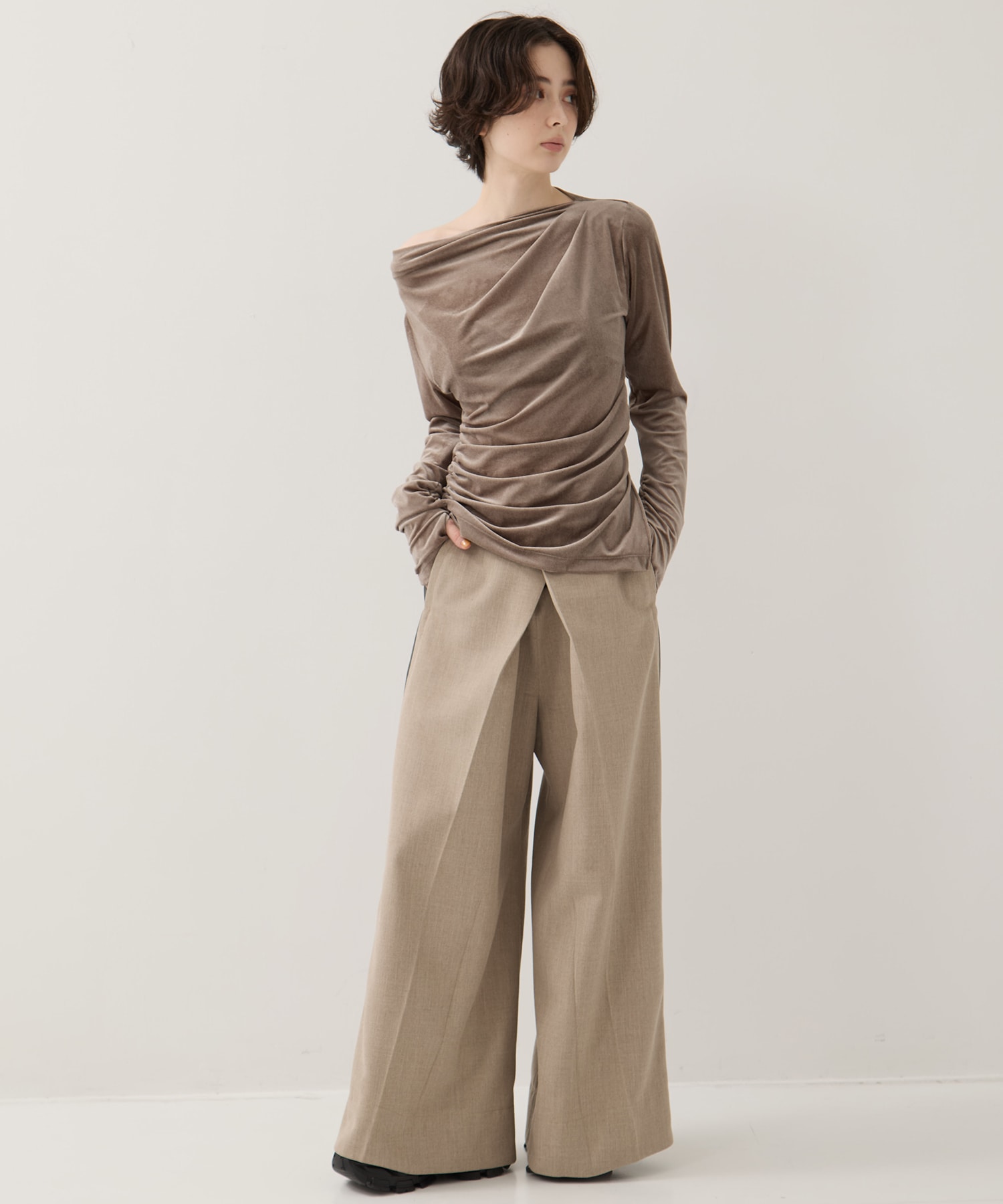 Side Leather Flare Trousers STUDIOUS