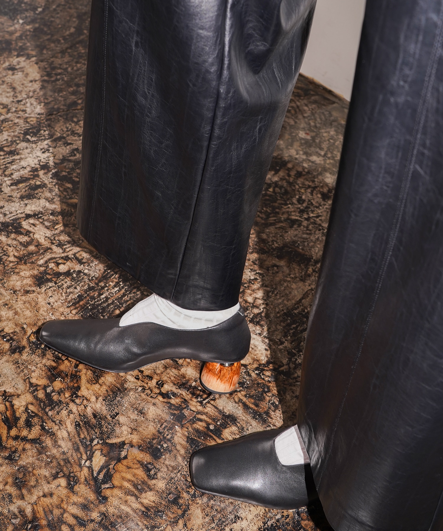 ARMA LEATHER PUMPS ALM