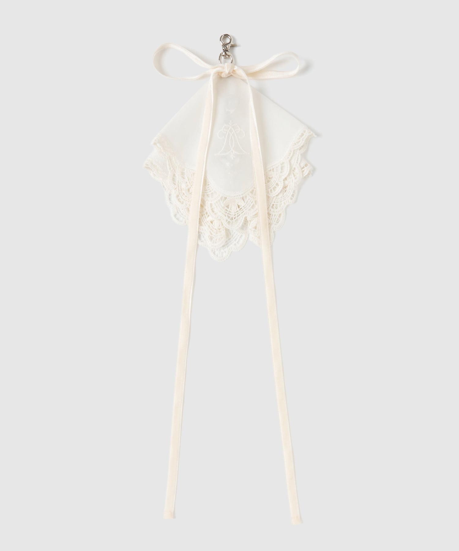 doily lace ribbon key charm tanakadaisuke