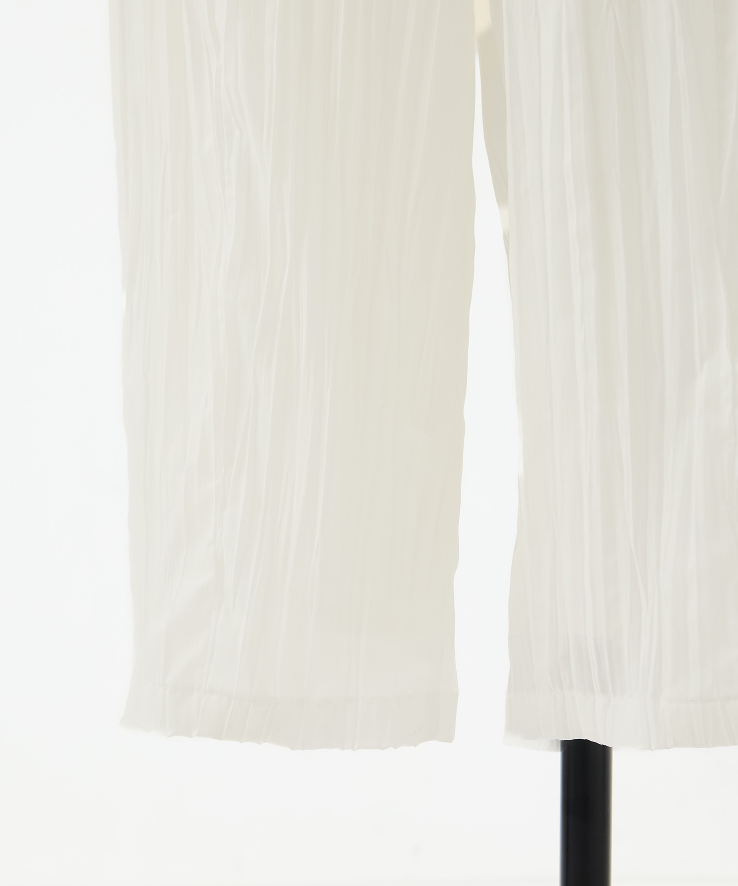 Sivi wrinkle barrel pants AKIRANAKA