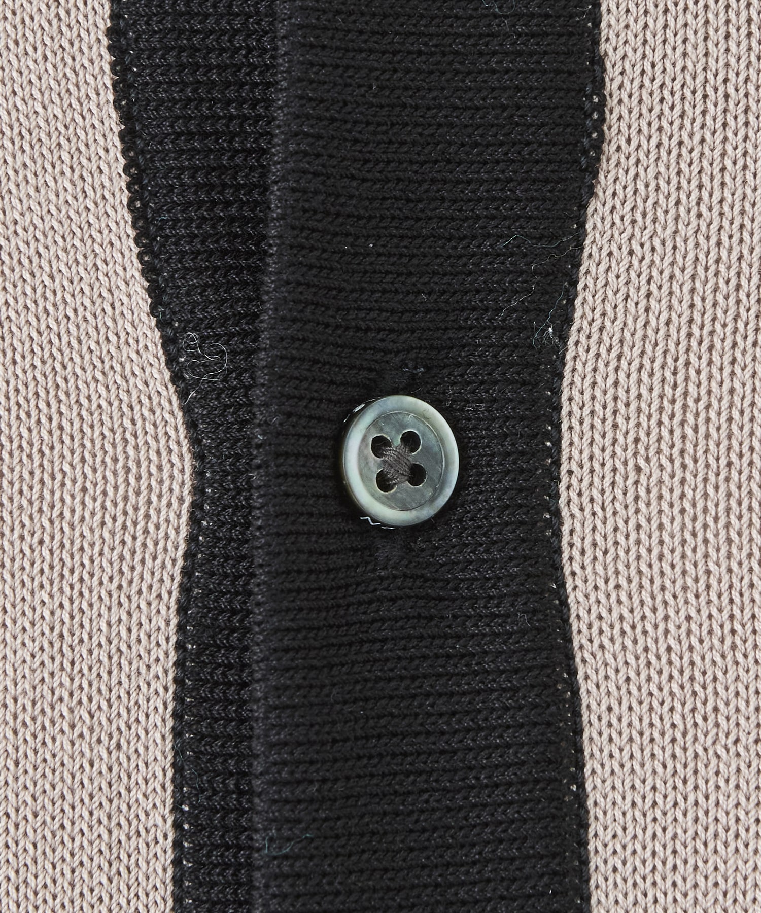 ALL BLUES BUTTON UP SWEATER Name.