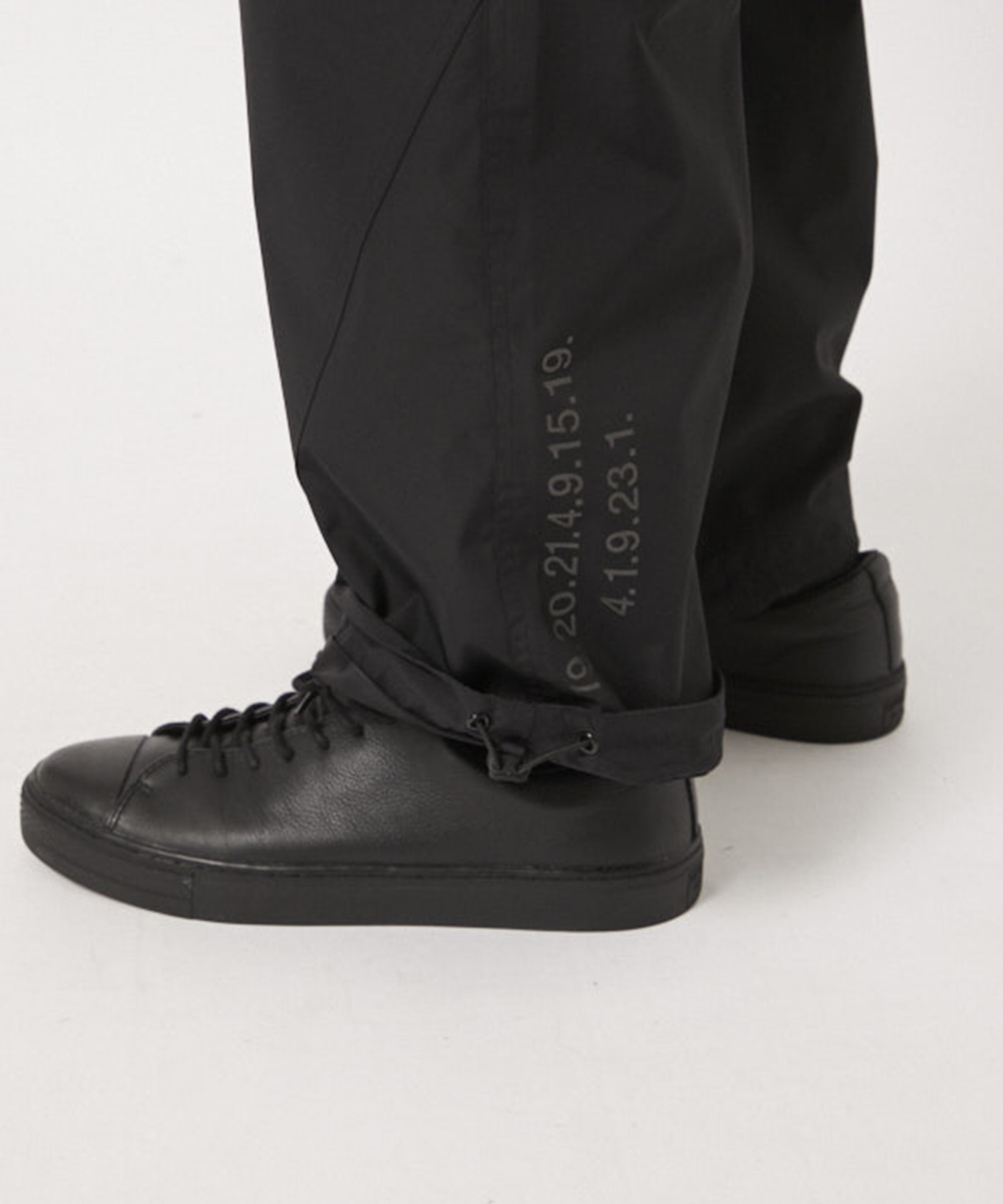 〈別注〉WINDSTOPPER BY GORE-TEX LABS TROUSERS D-VEC