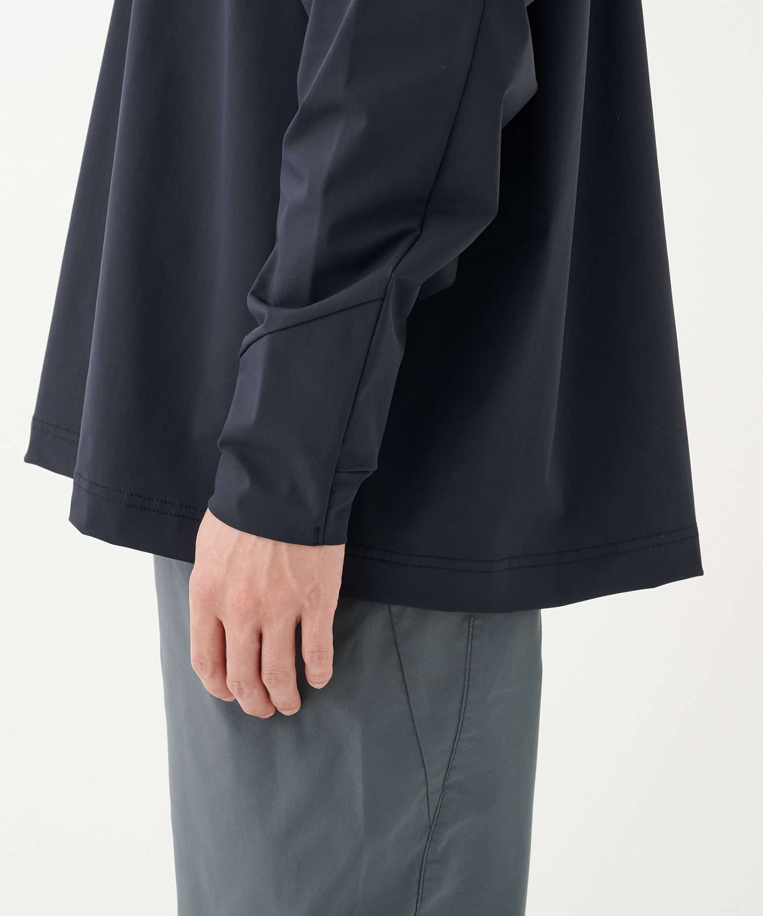 9251-CS07-012  CREWNWCK LONG SLEEVE N.HOOLYWOOD