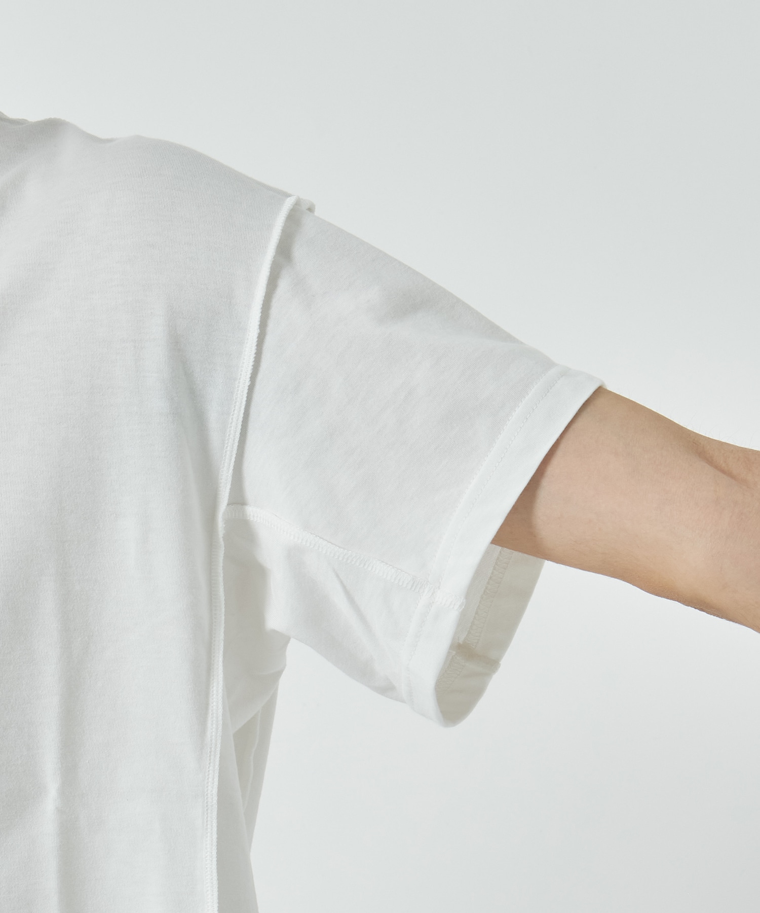 HALF SLEEVE T-SHIRT NVRFRGT