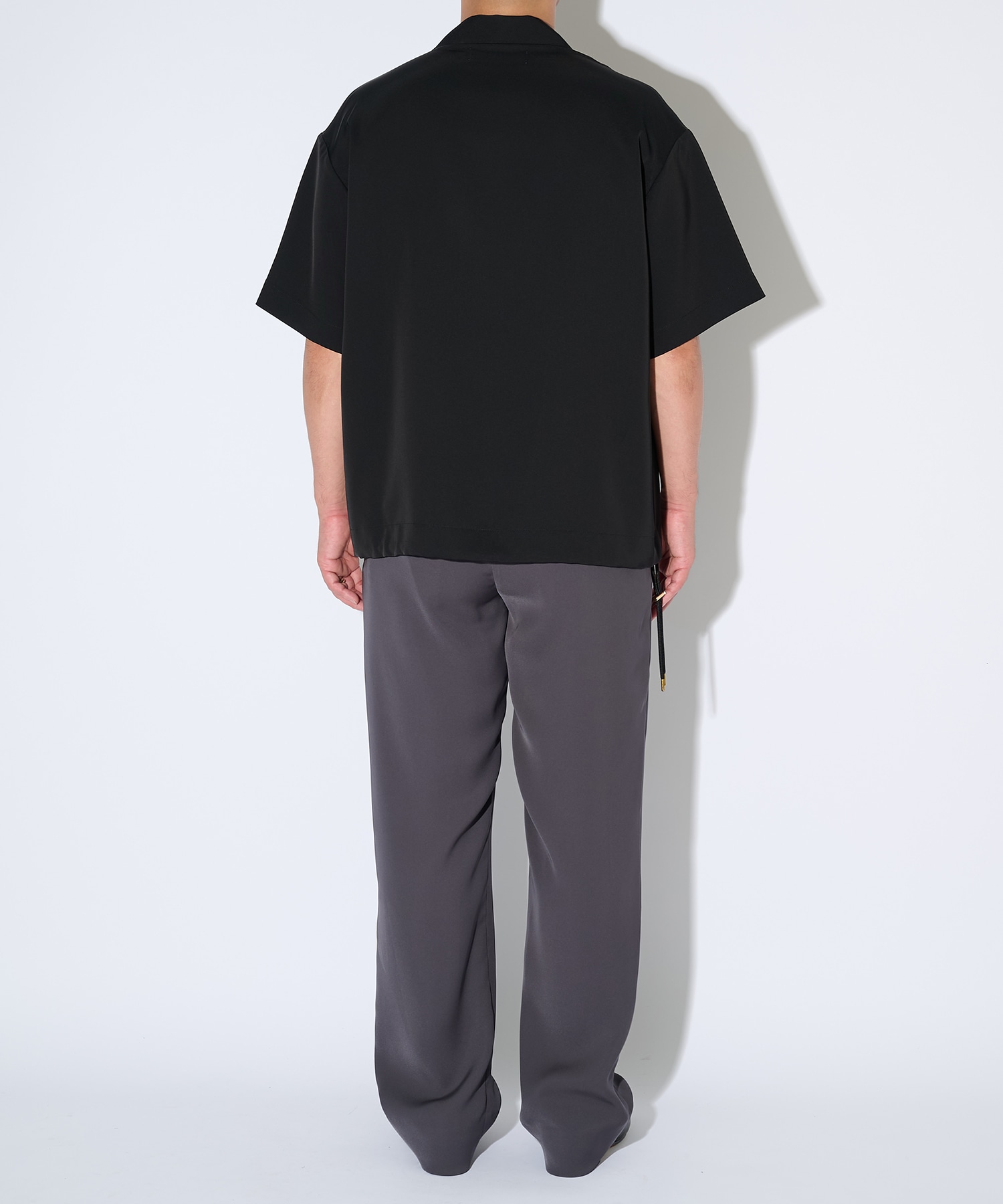 Dry Double Satin 1Tuck Pant with Long Belt CULLNI