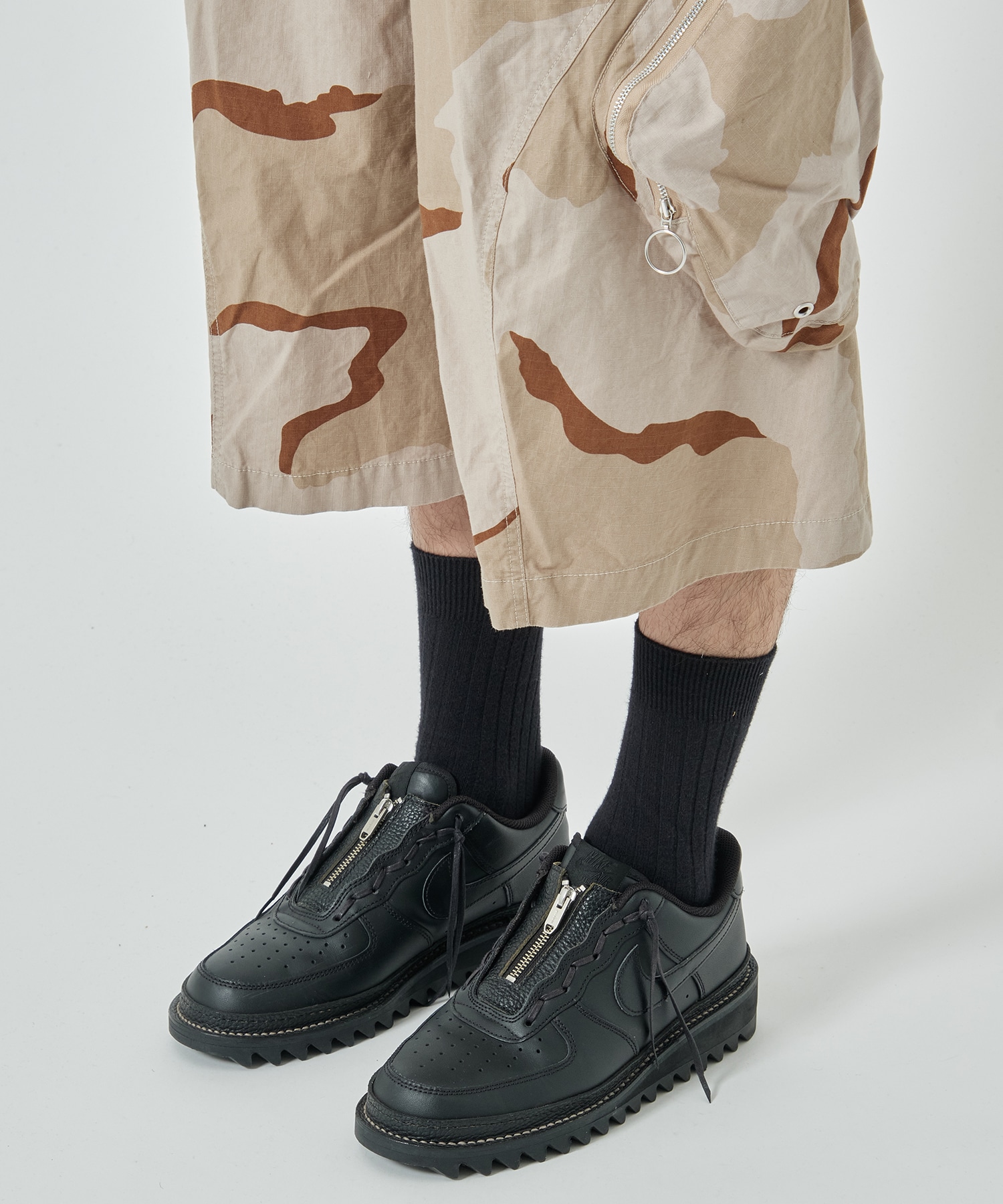 3D TWISTED CARGO SHORTS NVRFRGT