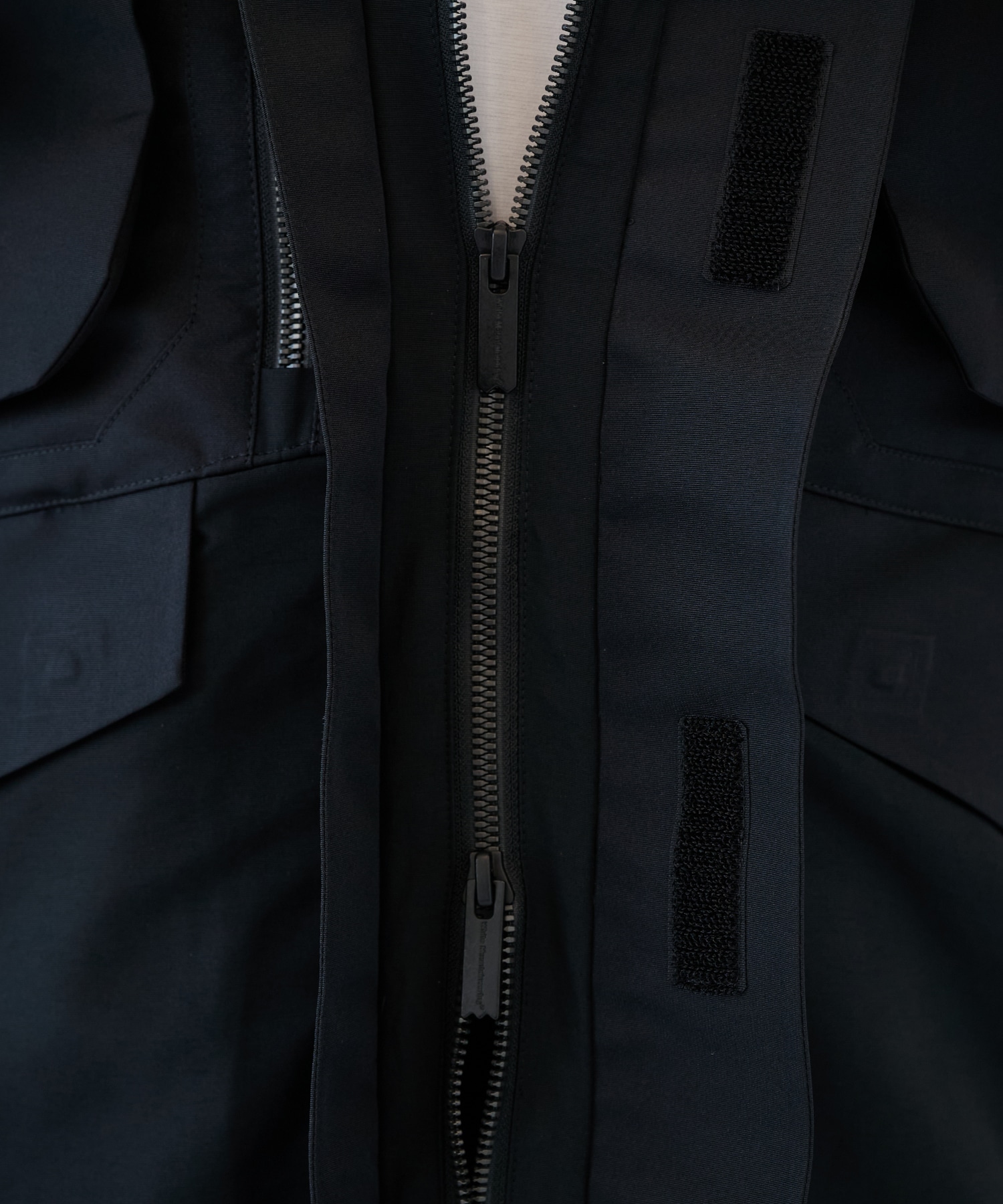 WINDSTOPPER COAT White Mountaineering