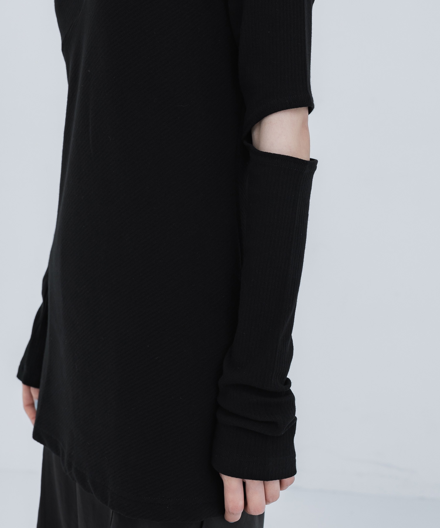 ELBOW NOTCH TERECO RIB TOPS THINGS THAT MATTER