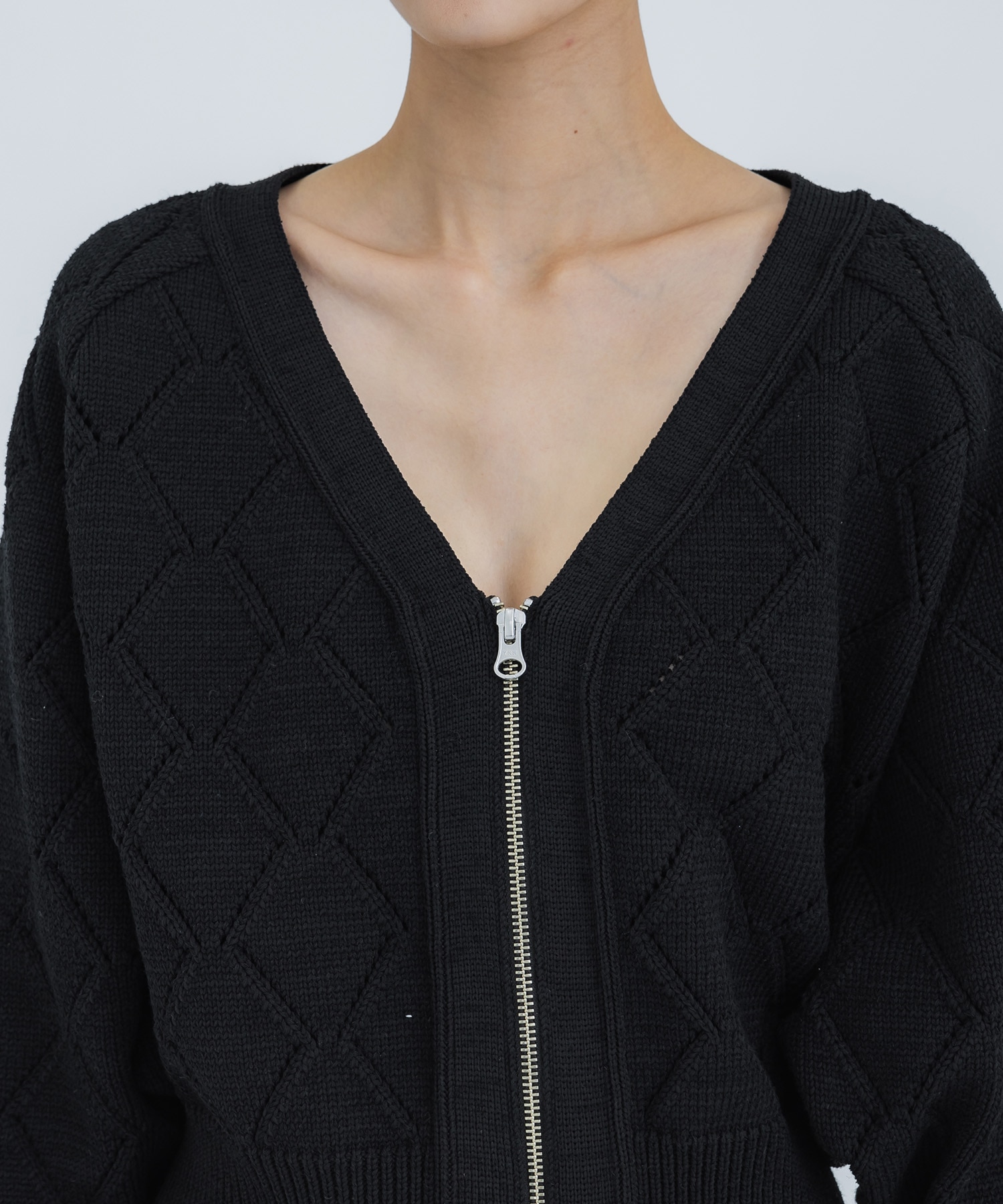 Diamond Knit Cardigan STUDIOUS