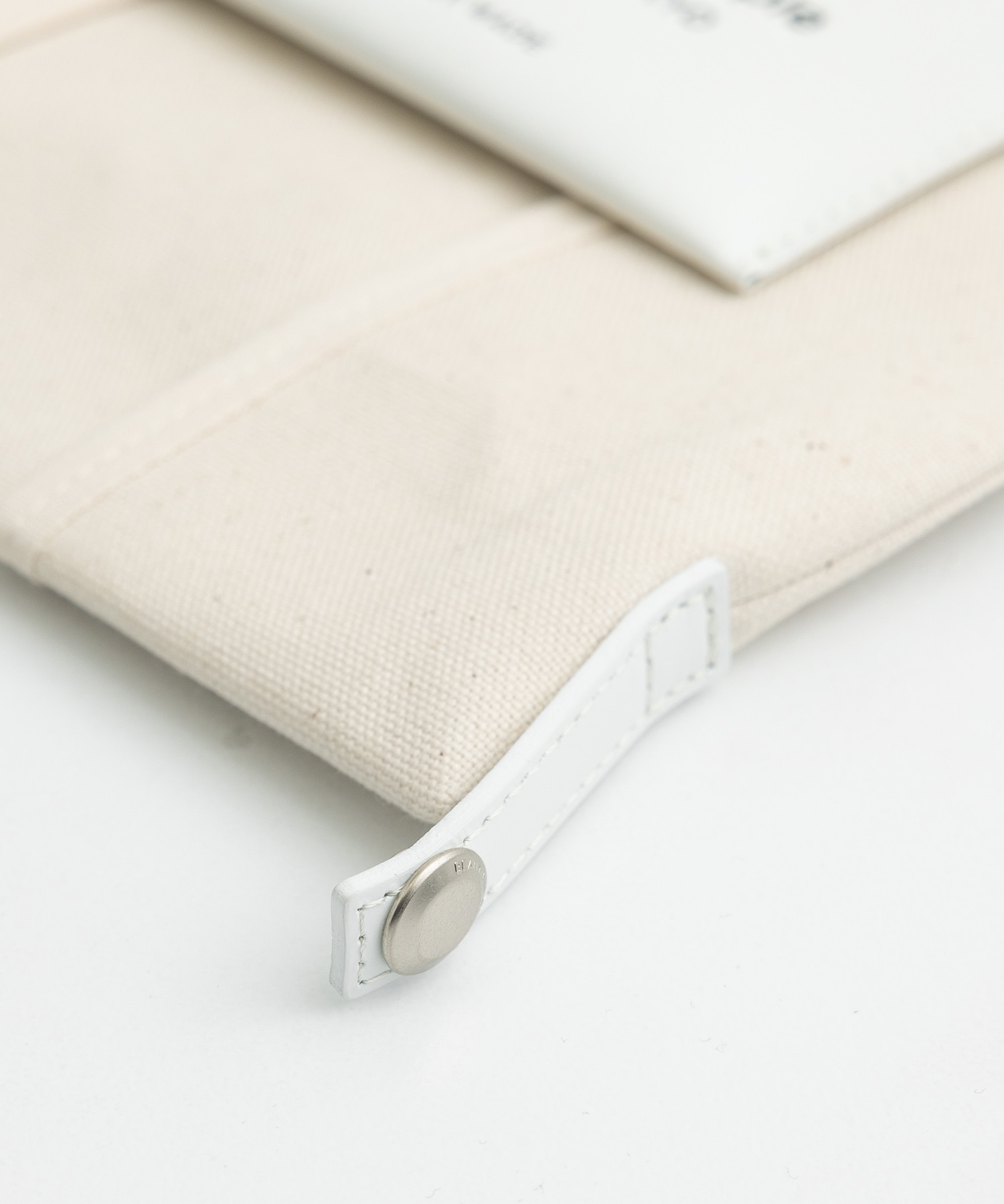 lining logo pocket mini shoulder bag beautiful people