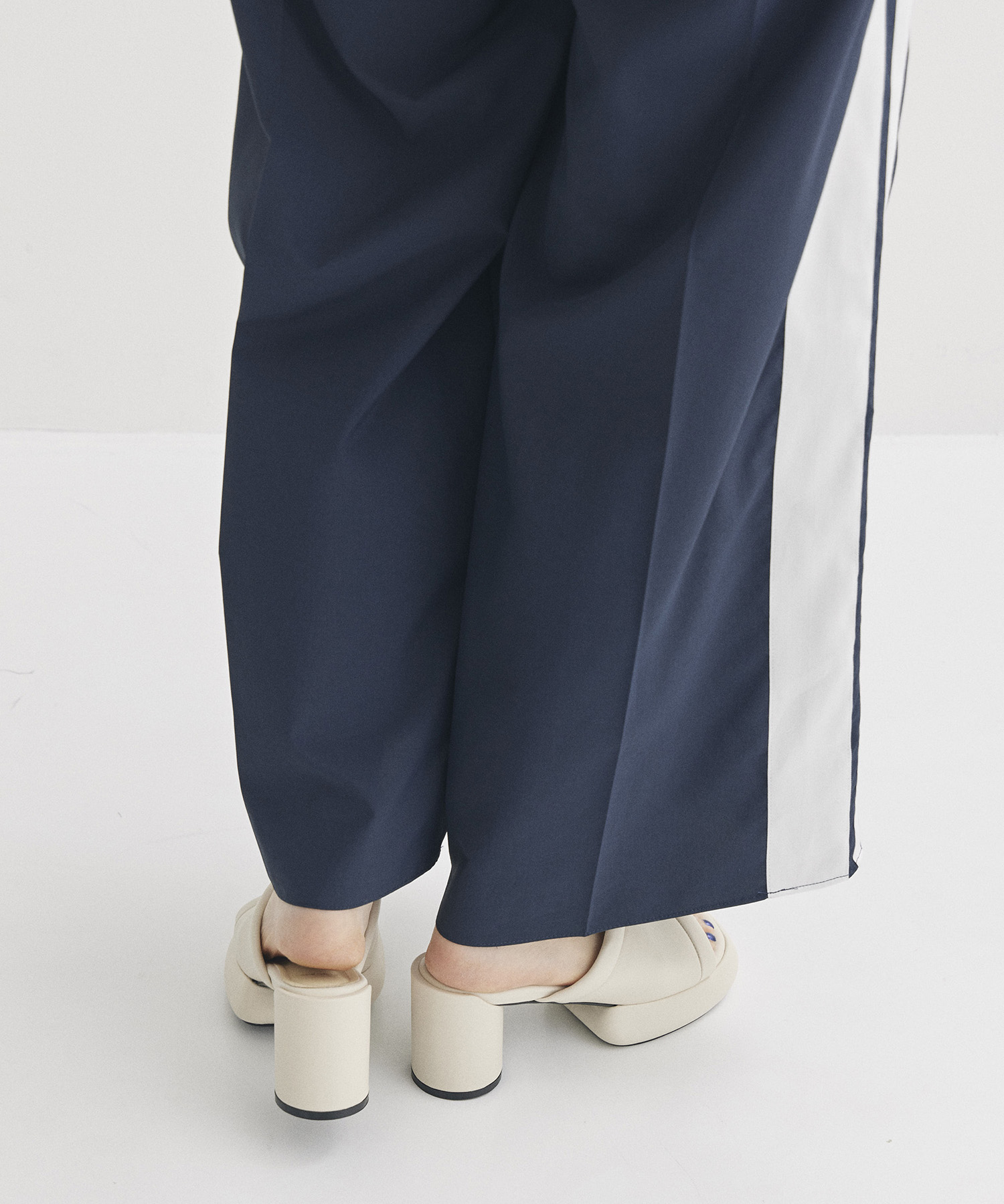 CIELO LEATHER SANDALS ALM