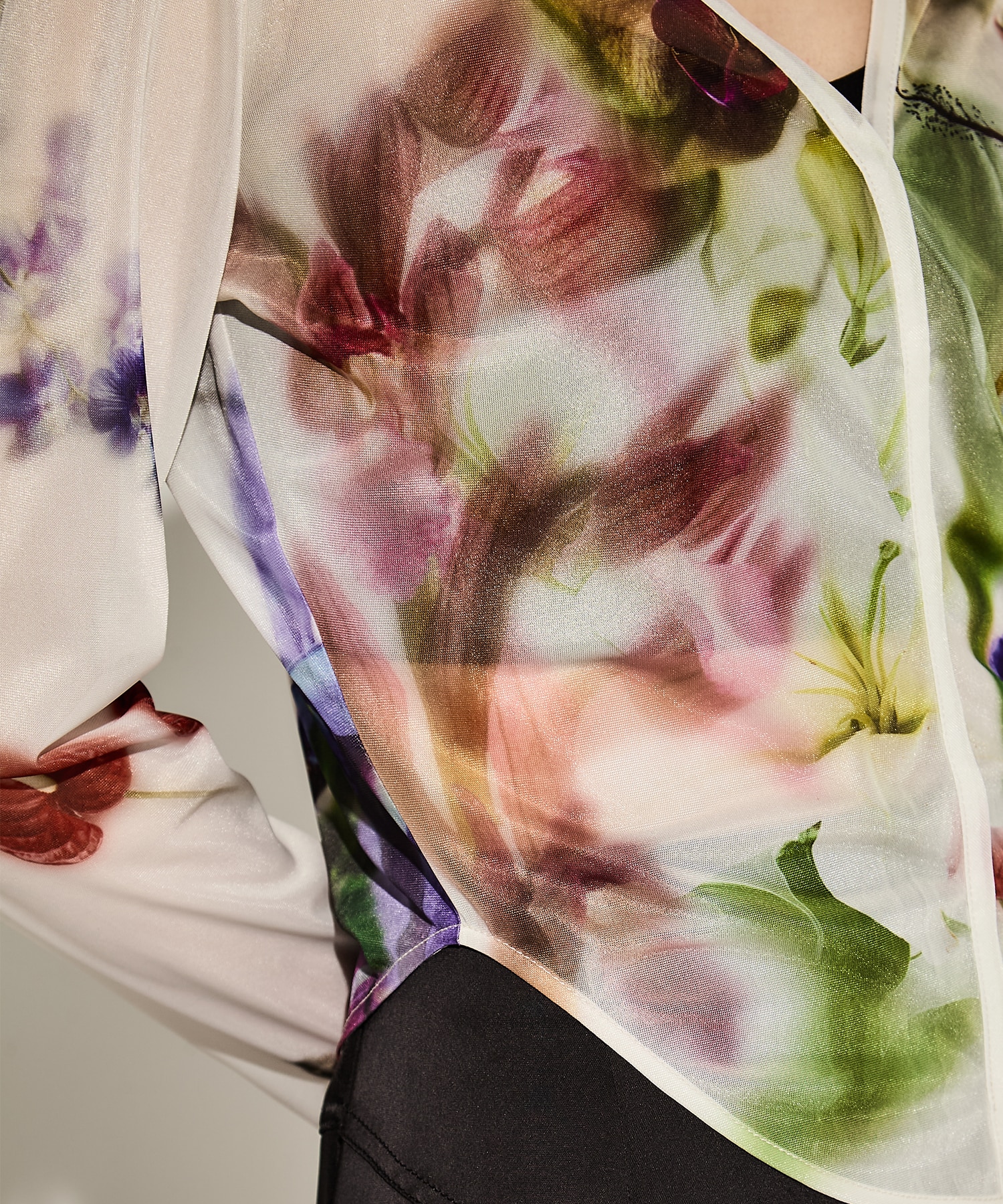 2WAY SMOKE FLOWER SHEER TOP AMERI