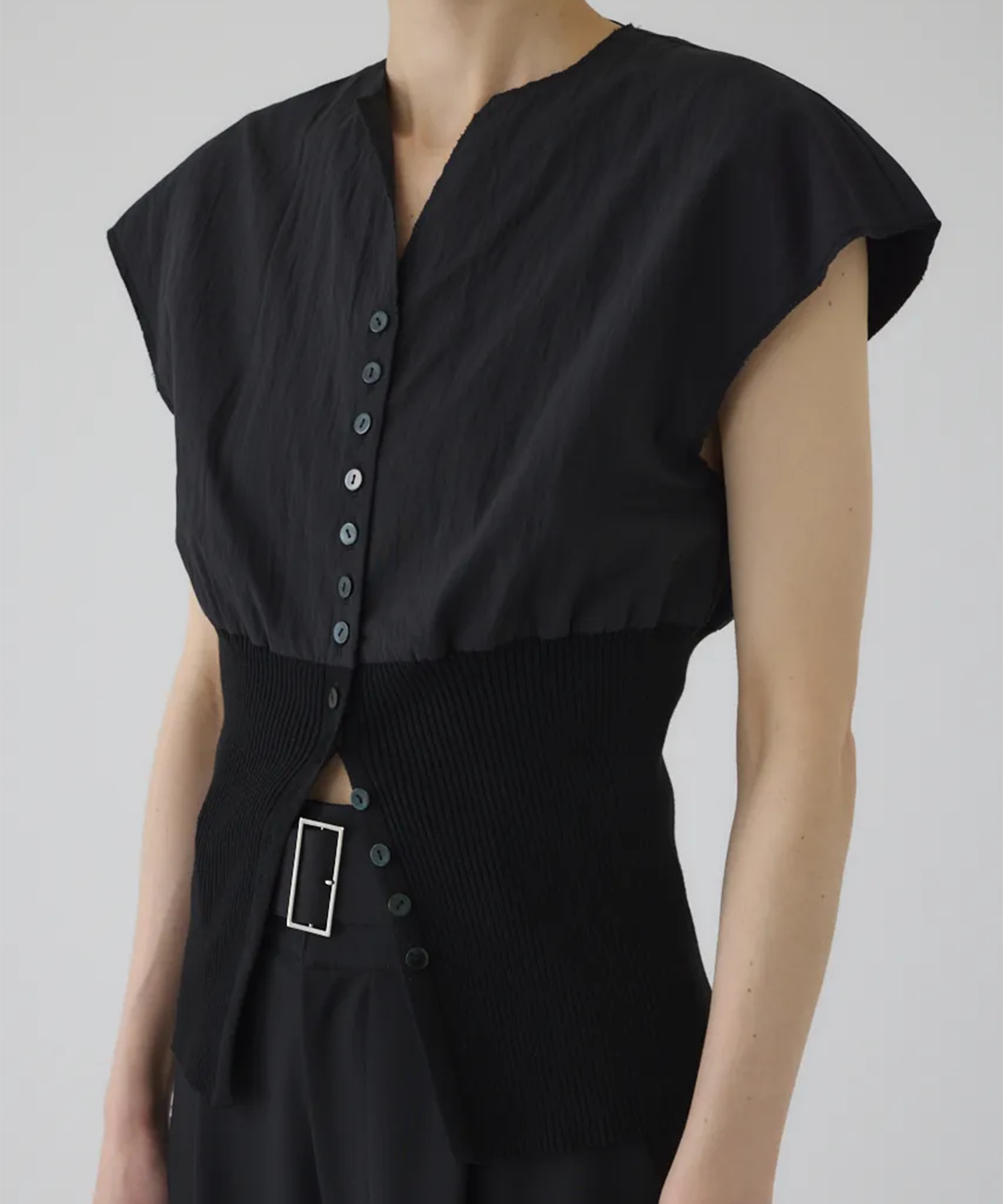 Docking cut off design tops RIM.ARK