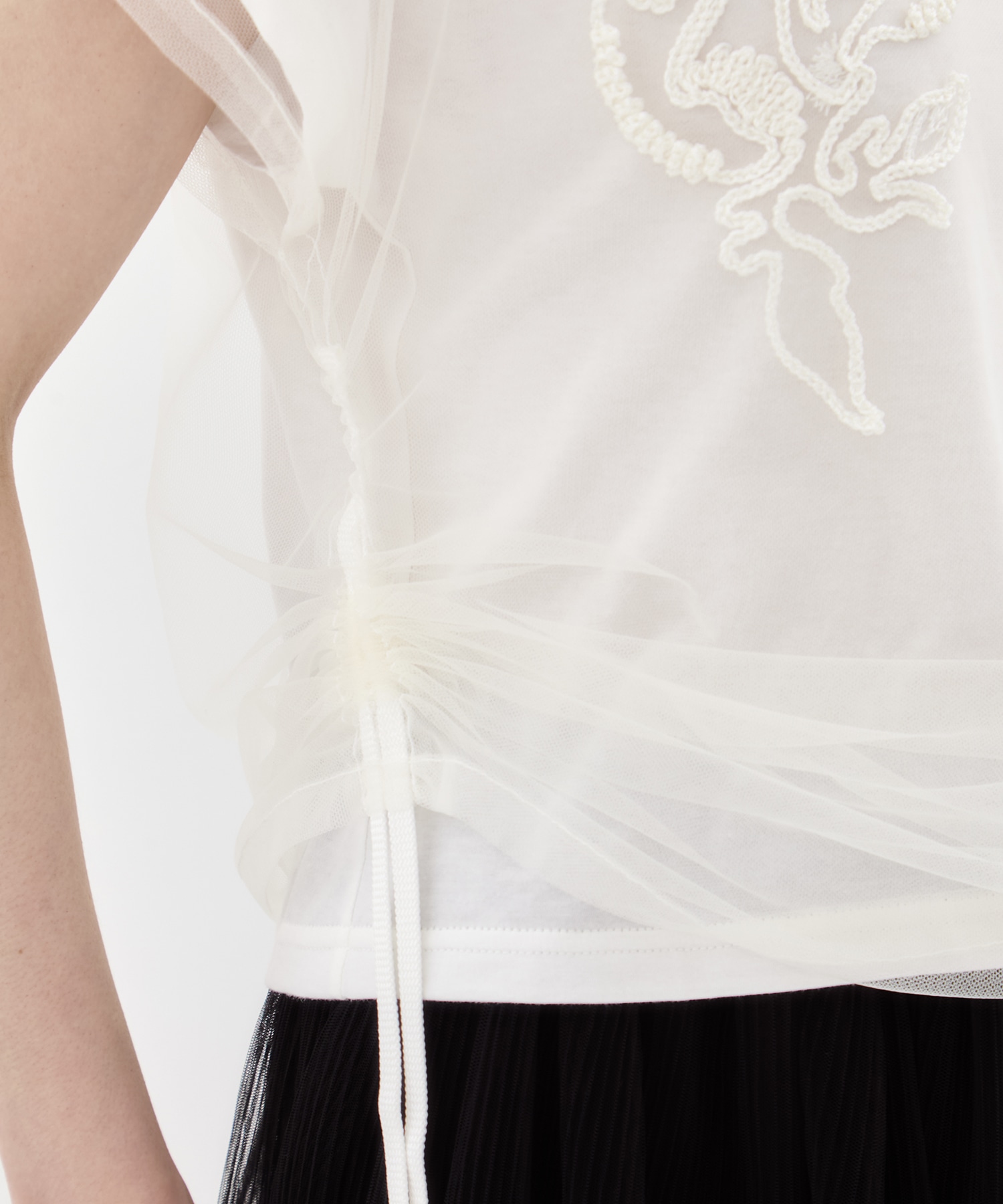 別注embroidered tulle layered tops MURRAL