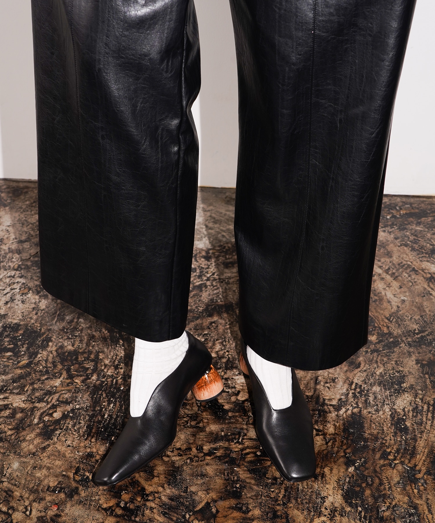 ARMA LEATHER PUMPS ALM