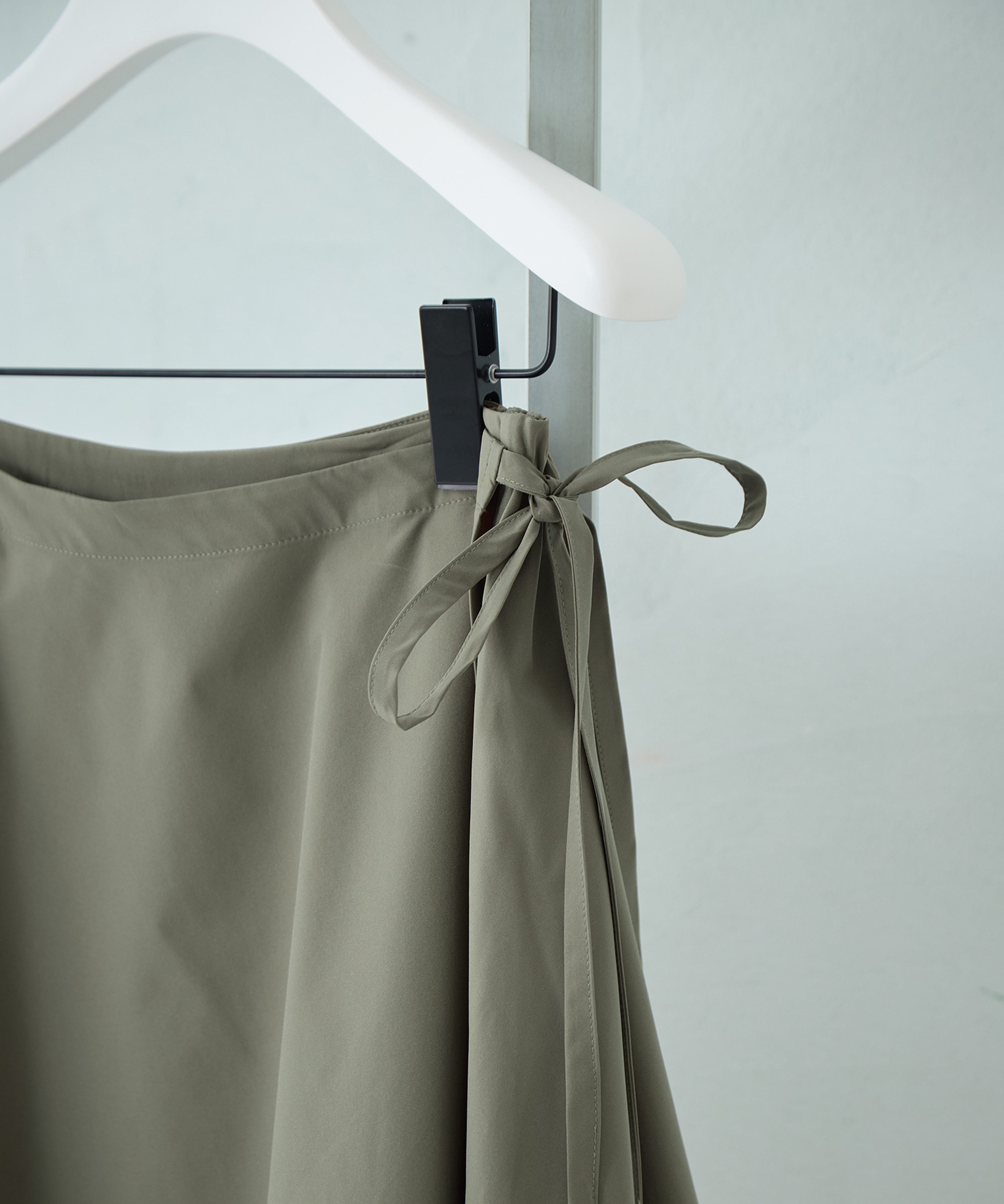 Asymmetry Wrap Layer Skirt STUDIOUS