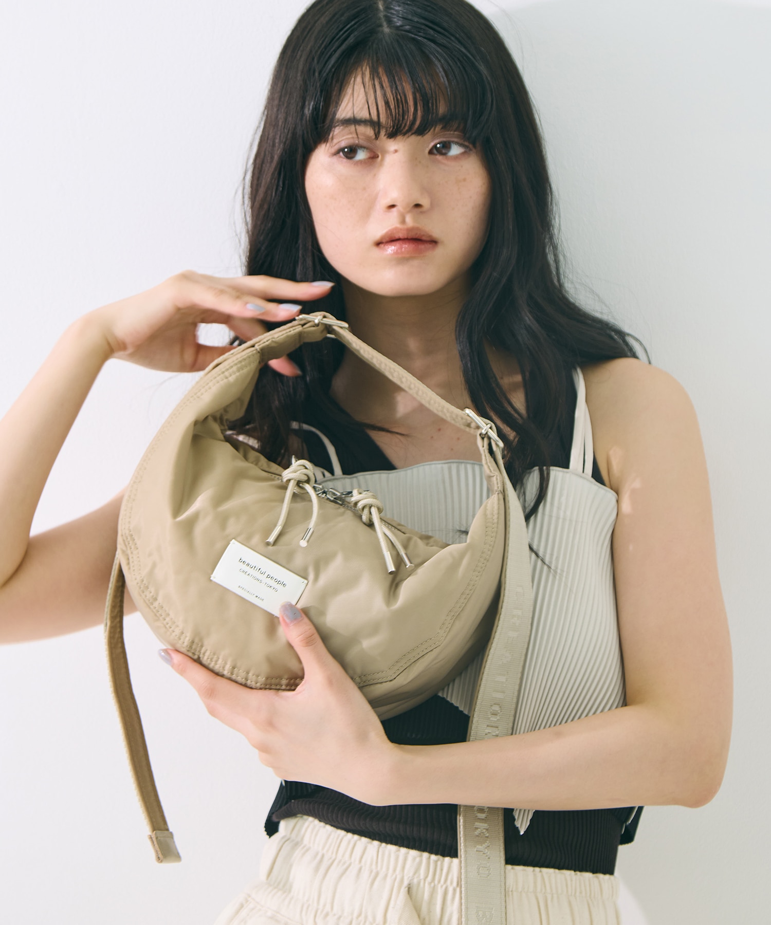別注nylon moon shoulder bag beautiful people