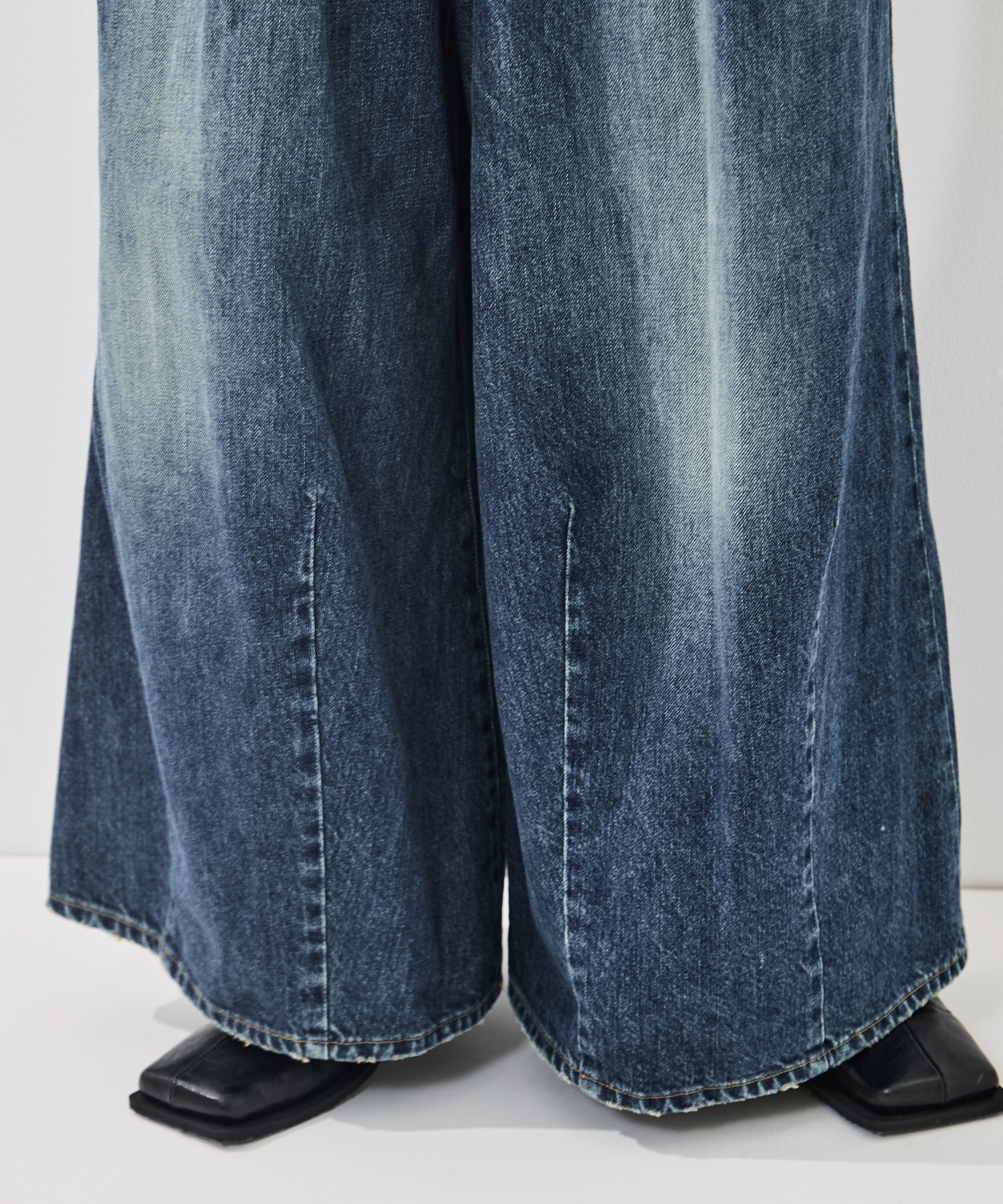 H.D Buggy jean-12oz Denim Needles