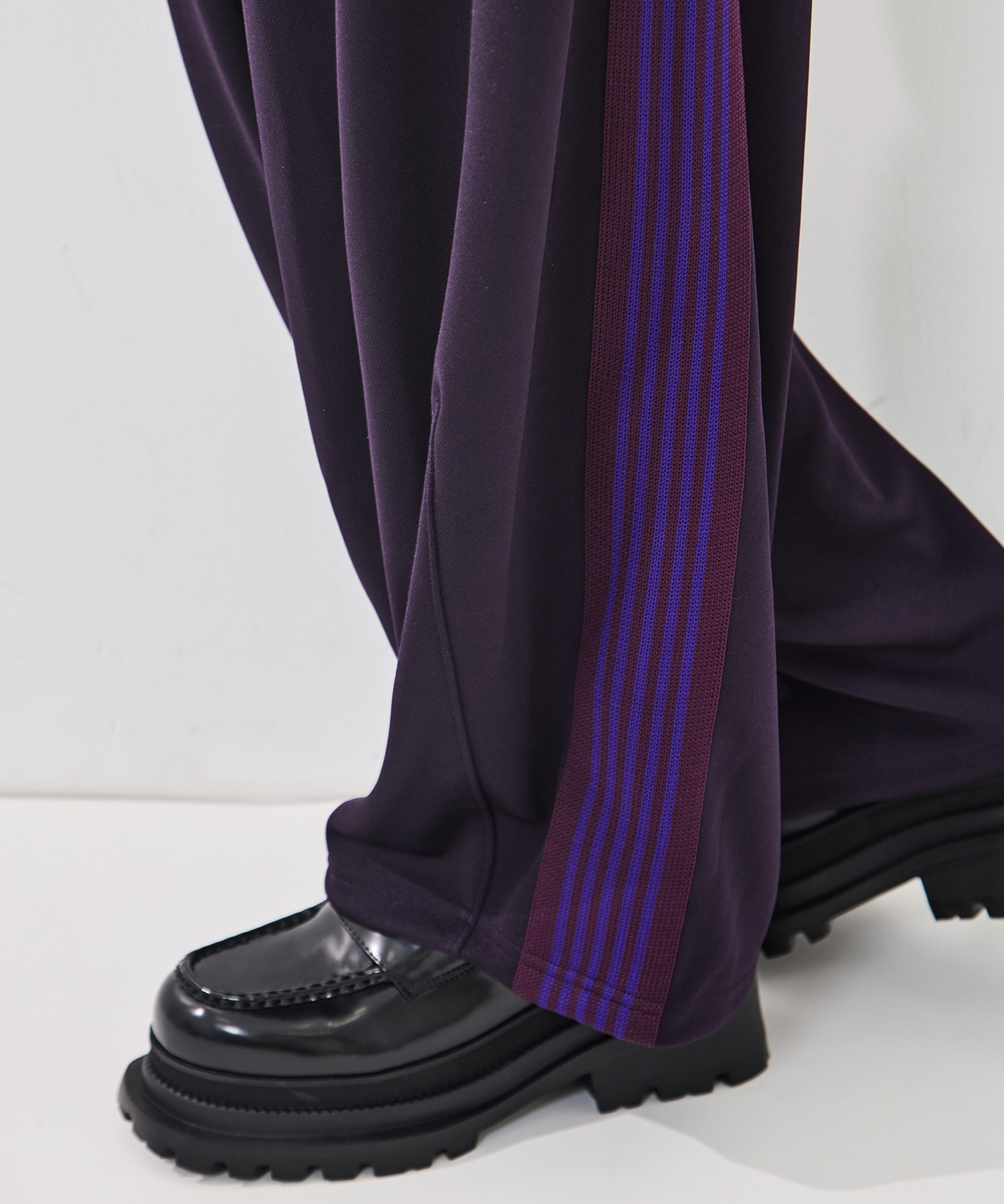 H.D Track Pant-Poly Smooth Needles