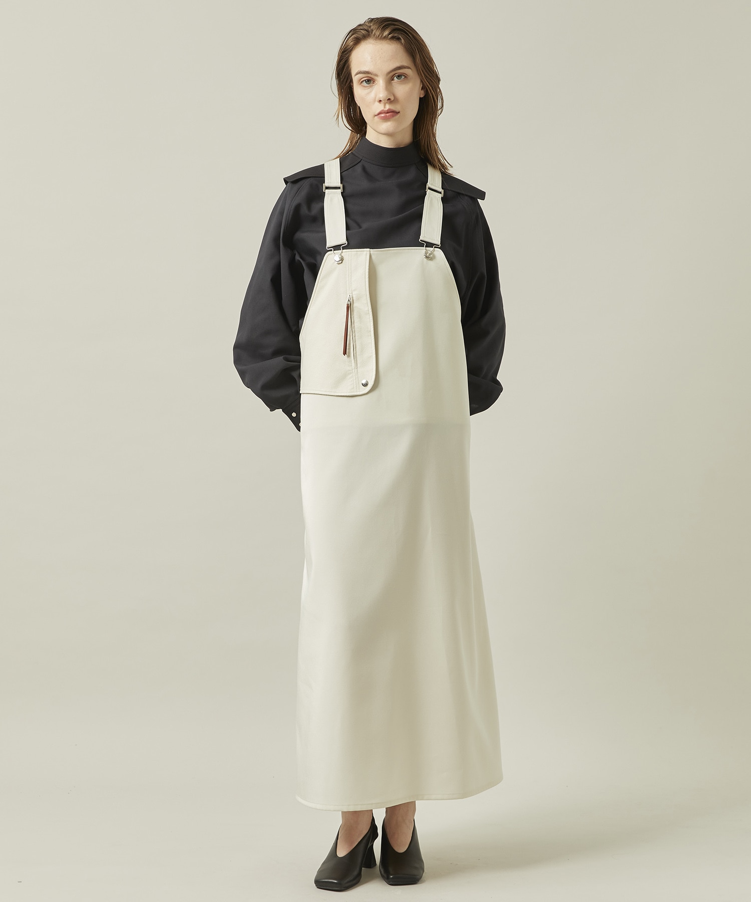 RERACS GUNFLAP APRON DRESS