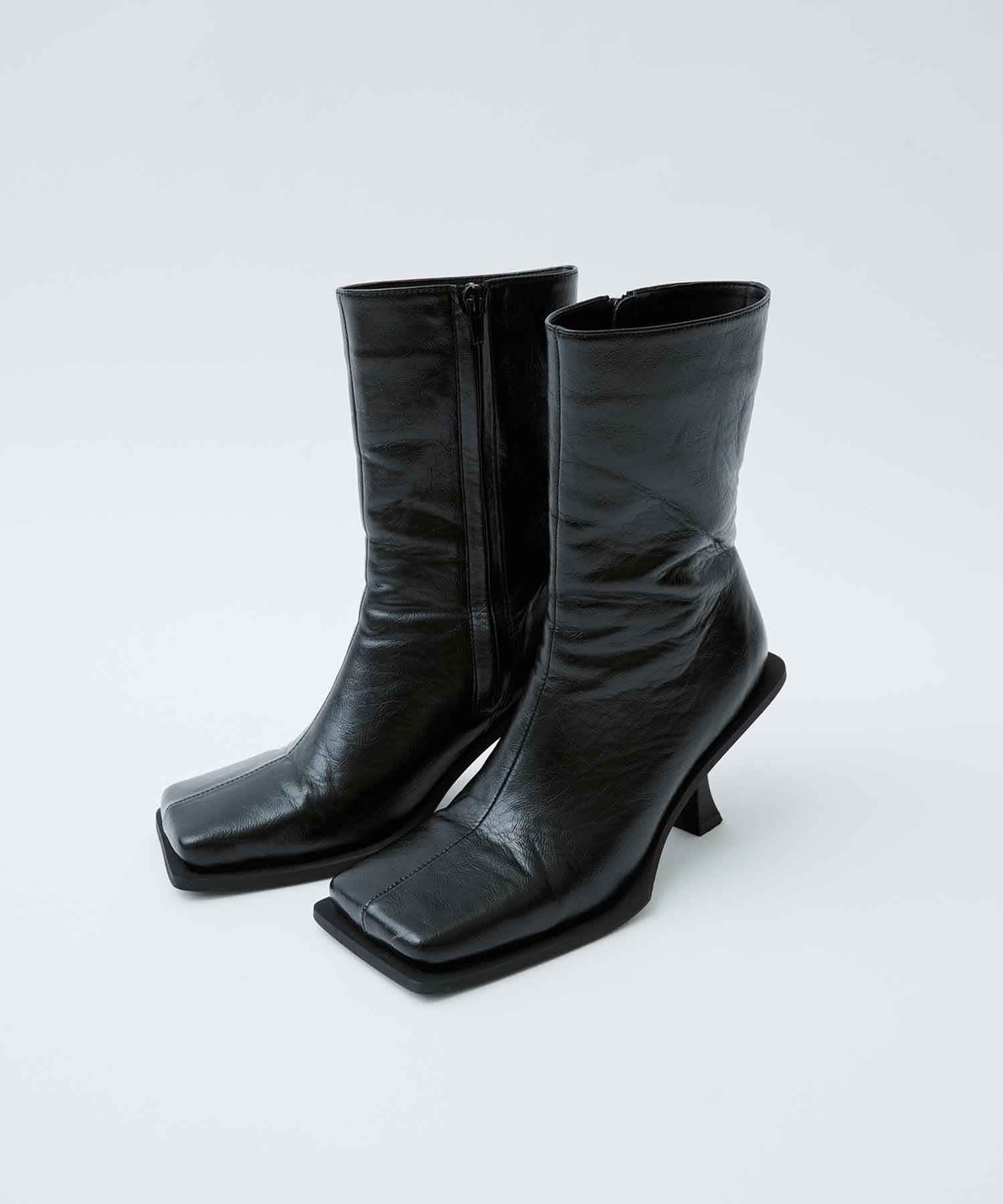 Square Toe Boots