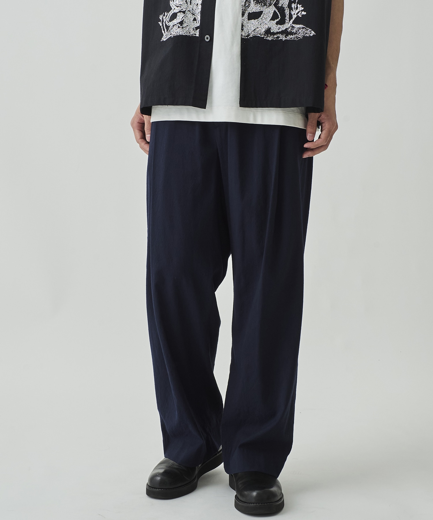 1 TUCK PANTS