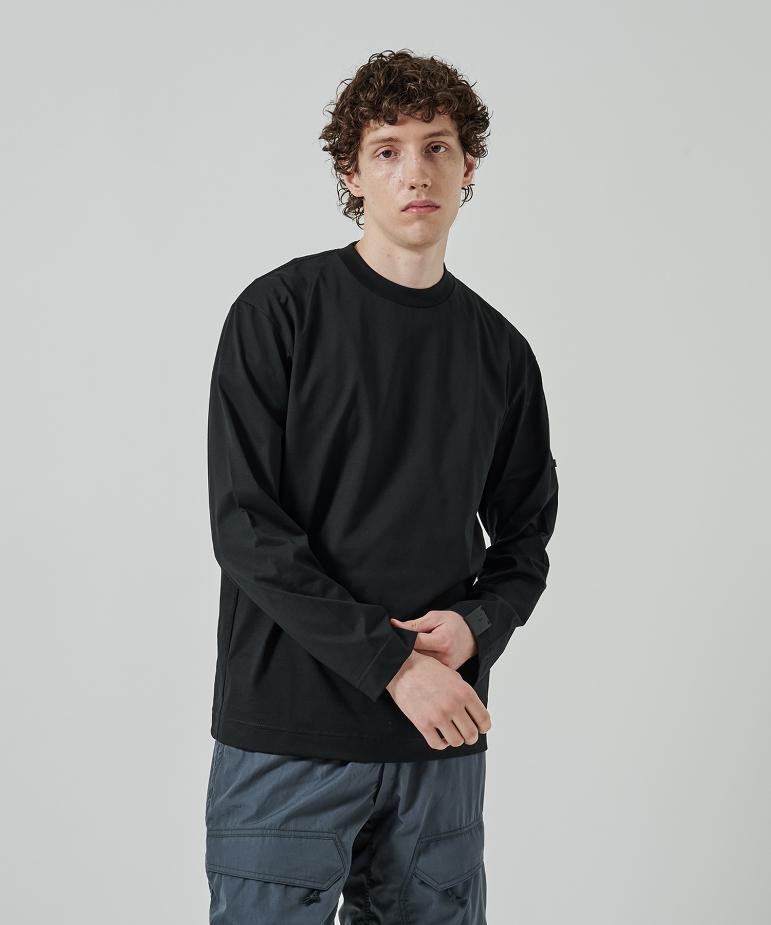 2251-CS10-022 L/S TEE