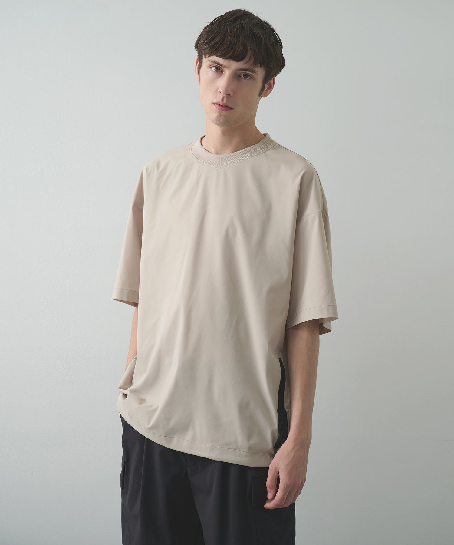 9251-CS52-001 TEE