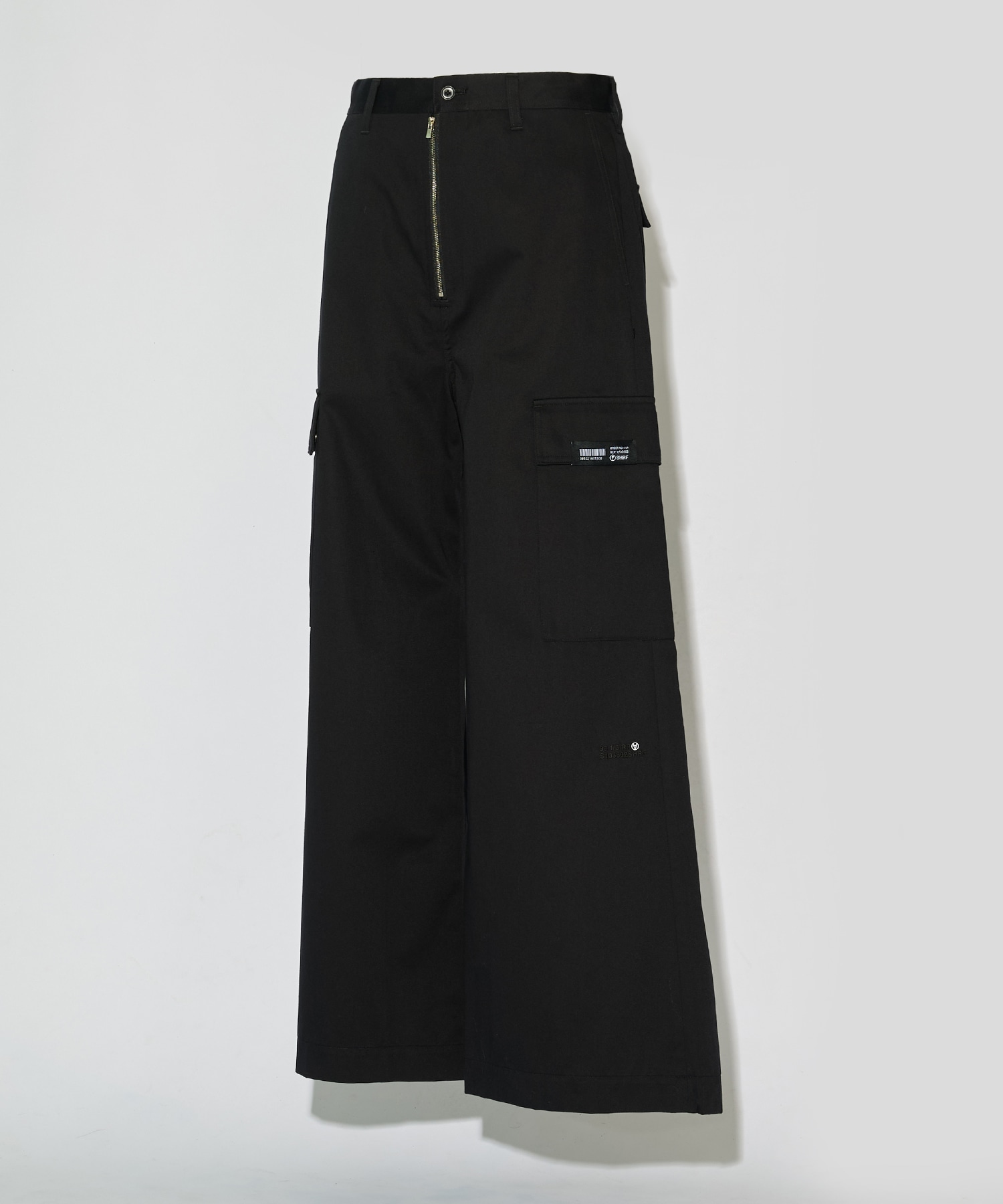 BAGGY CARGO PANTS