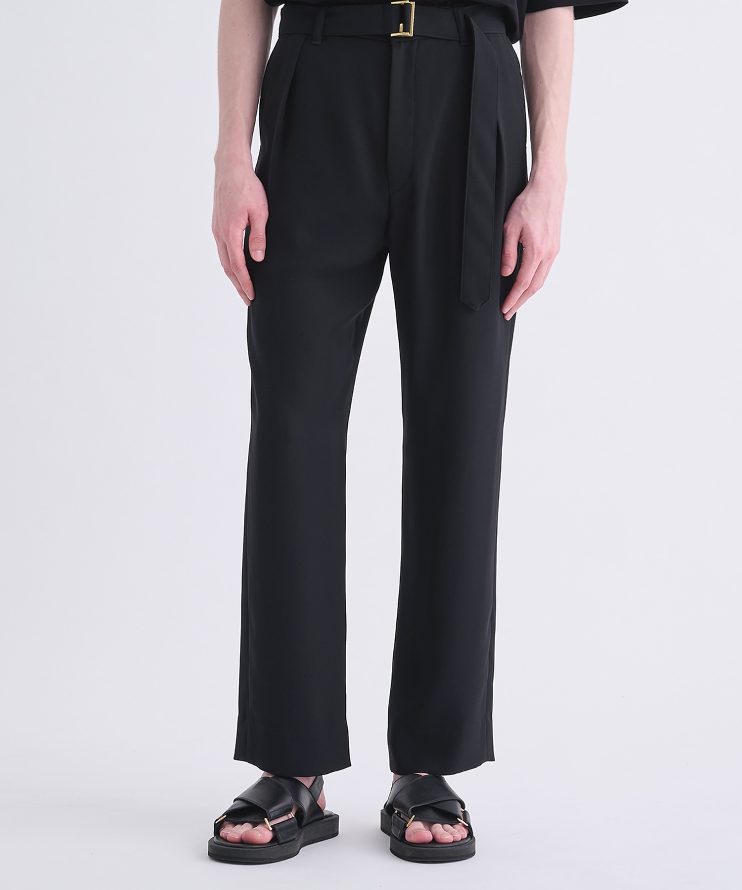 Dry Double Satin 1Tuck Pant with Long Belt
