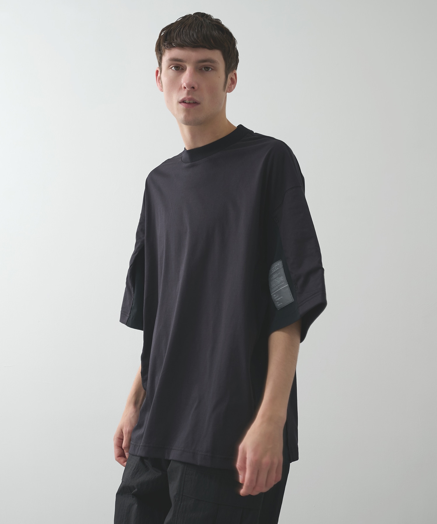 9251-CS53-015 SIDE-PANEL T-SHIRT
