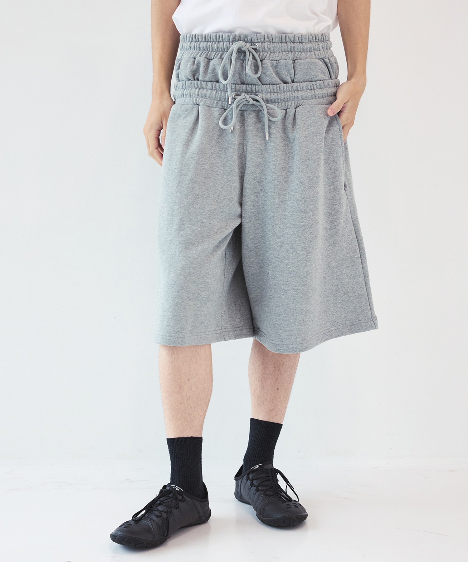 別注SWEAT TUCKED SHORTS